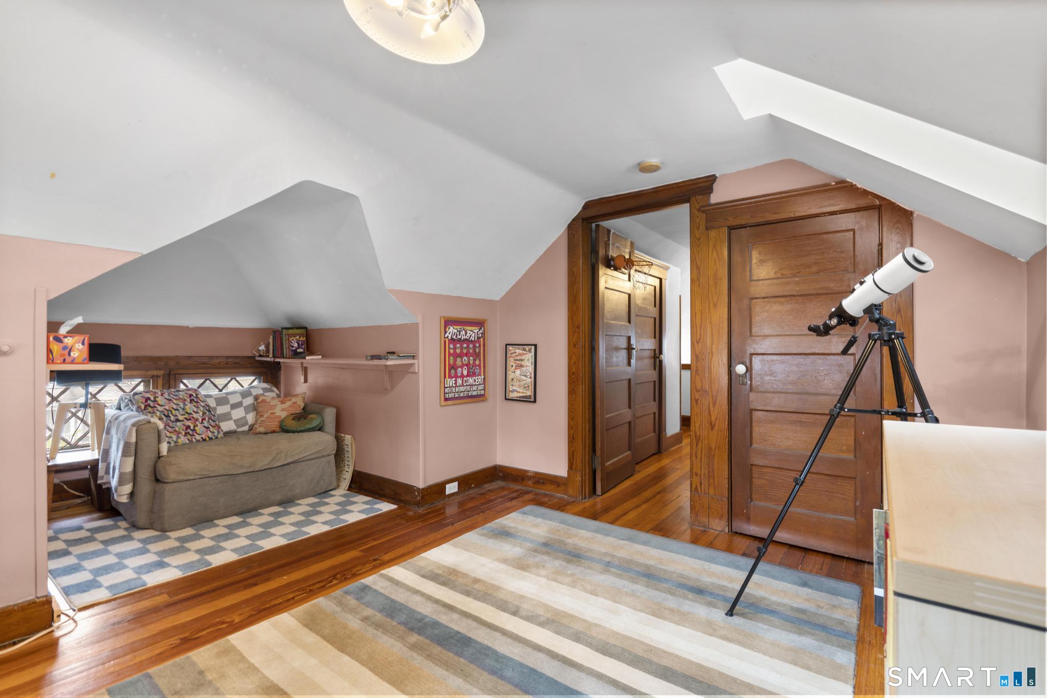 147 Alden Avenue Property Photo 29