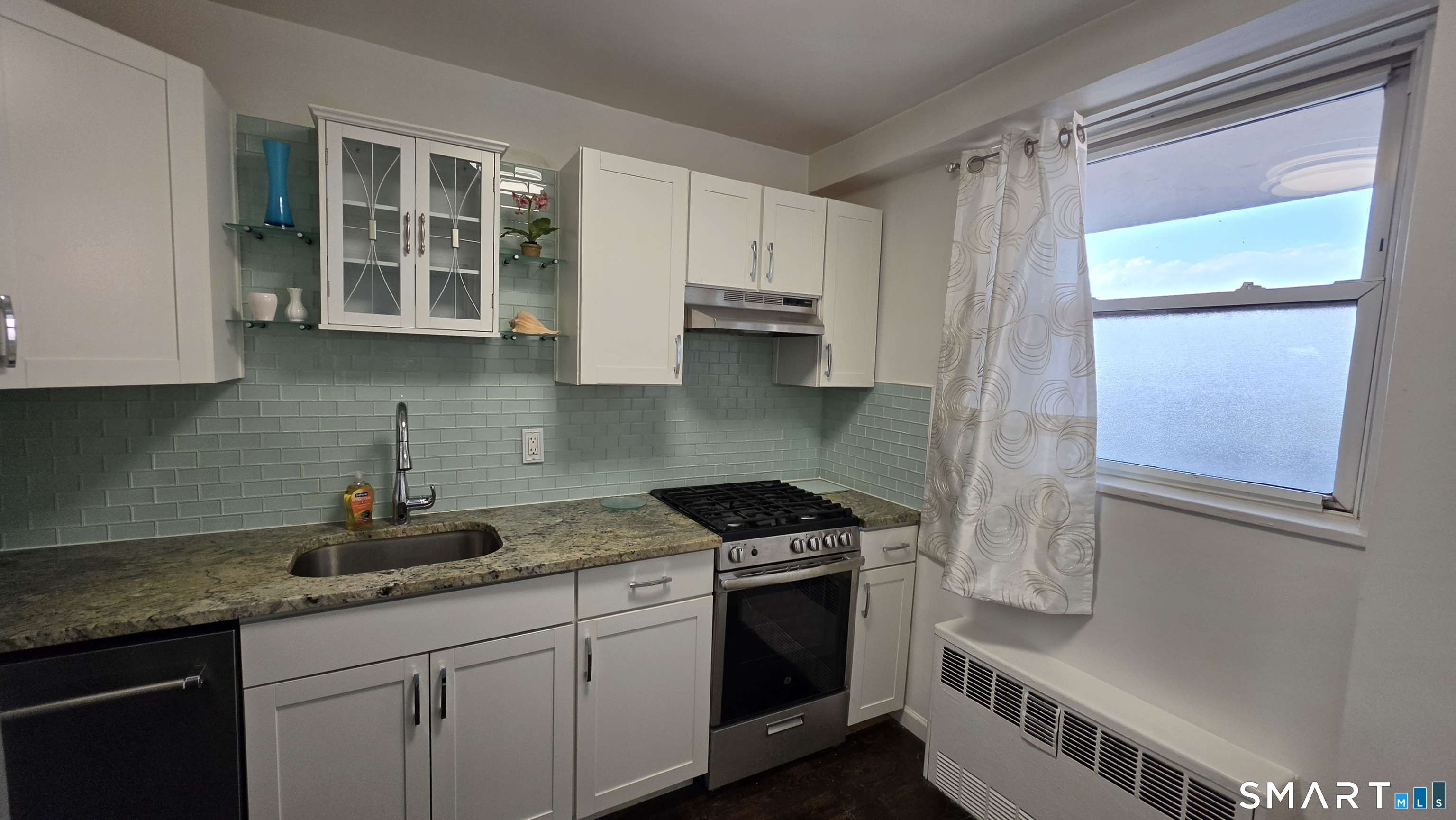 444 Bedford 9p Street Property Photo 5