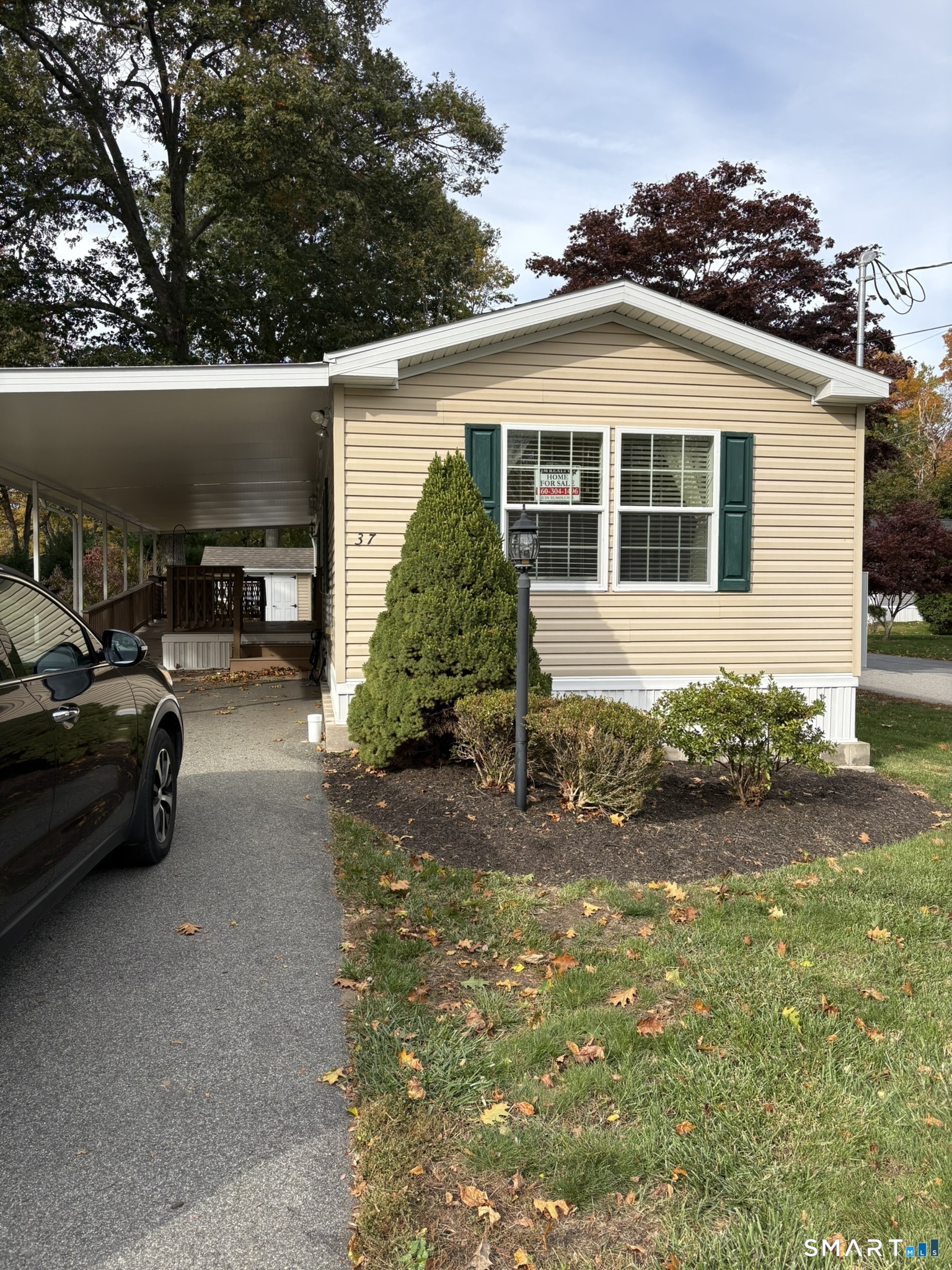 37 Woodland Trail Property Photo 1