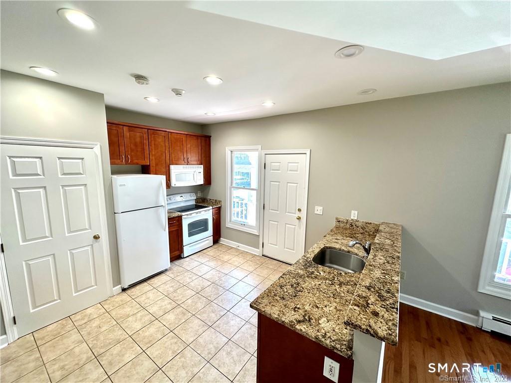 131 Mason 1 Street Property Photo 6