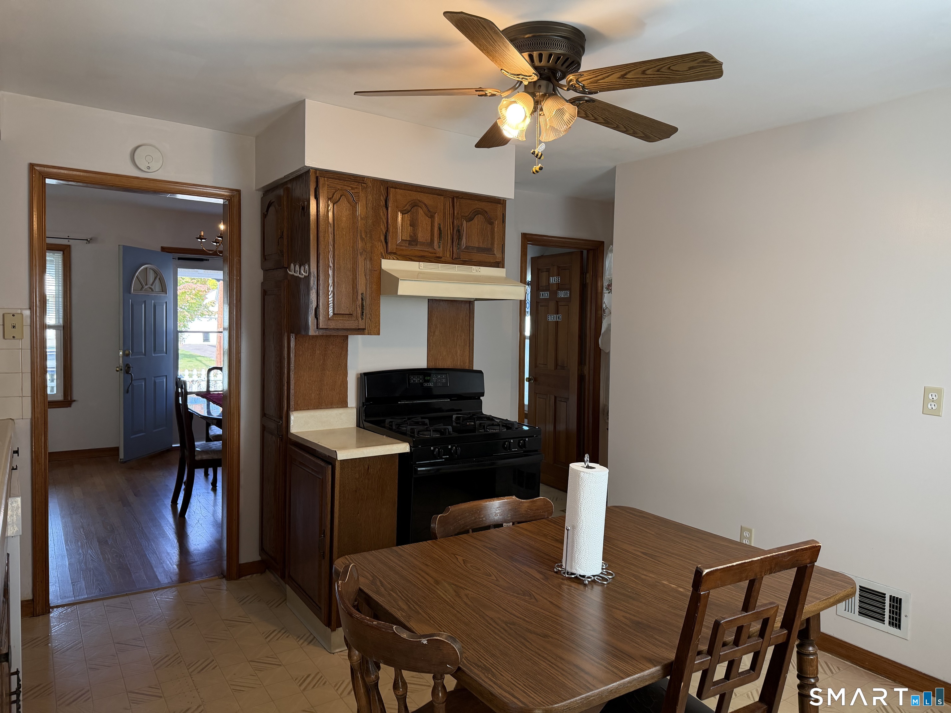 48 Barraclough Avenue Property Photo 5