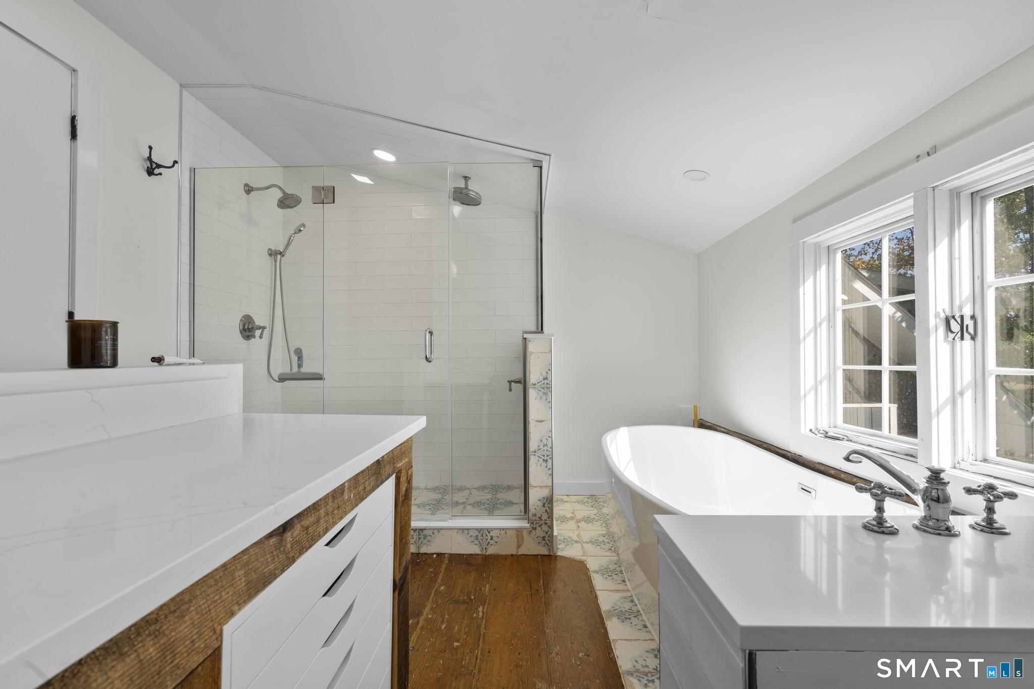 17 River East Road Property Photo 15
