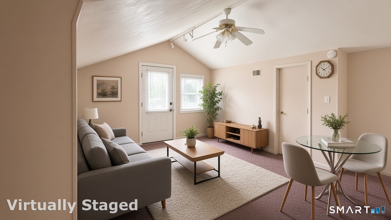 466 Derby Avenue Property Photo 1