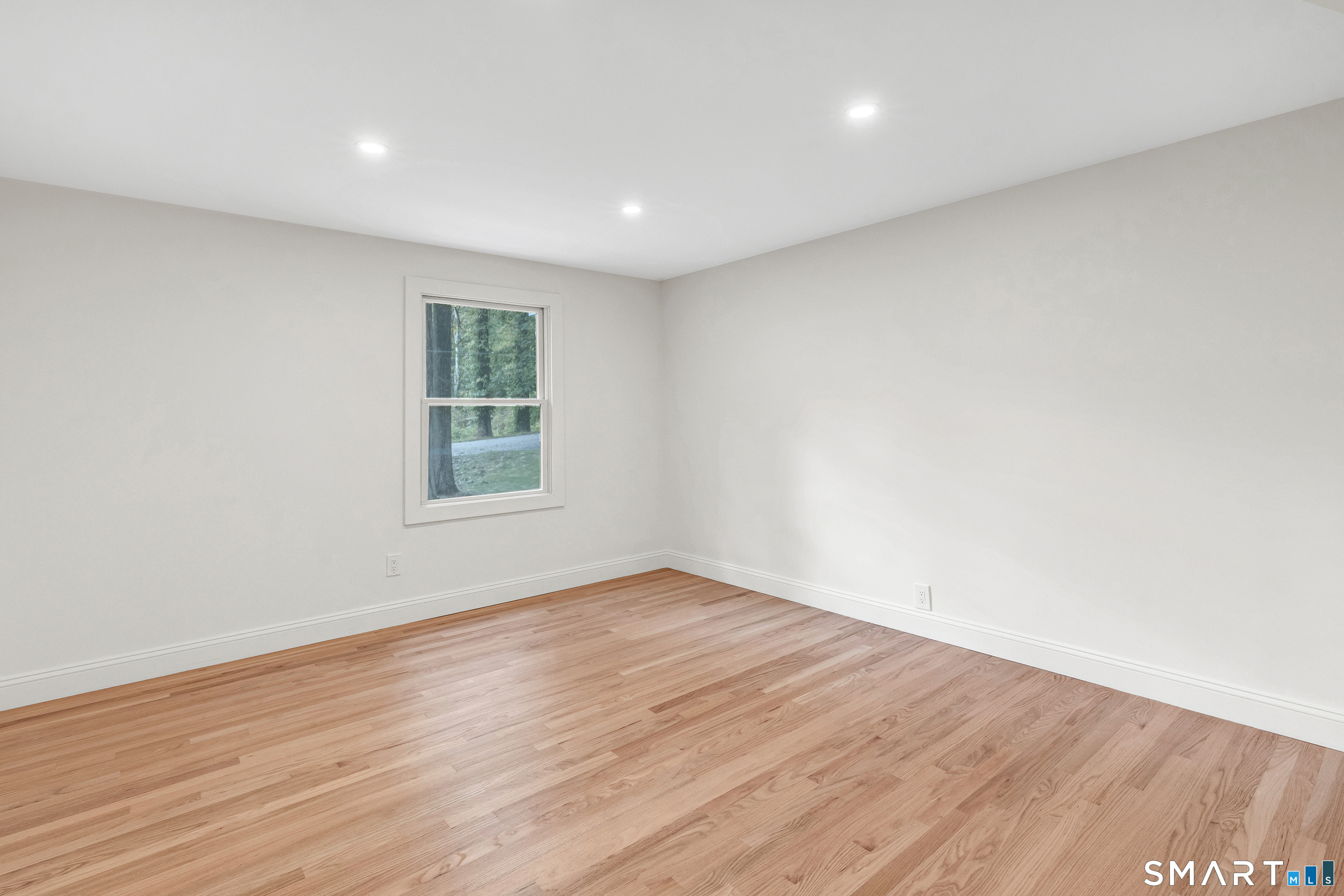 33 Coley Road Property Photo 25