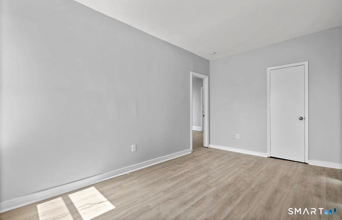 25 Whittier 4 Street Property Photo 5