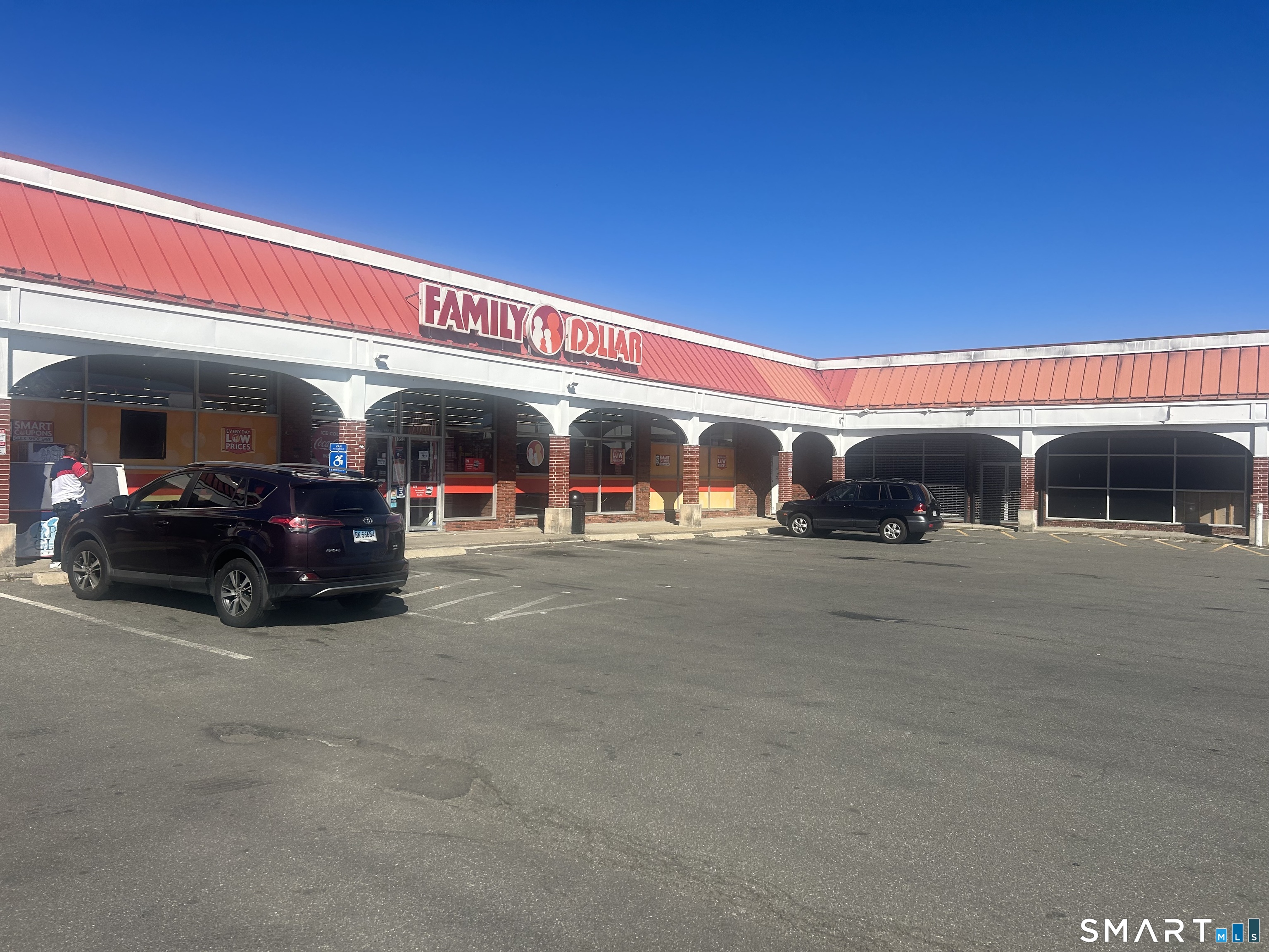 1055 Boston Post Road Property Photo 1