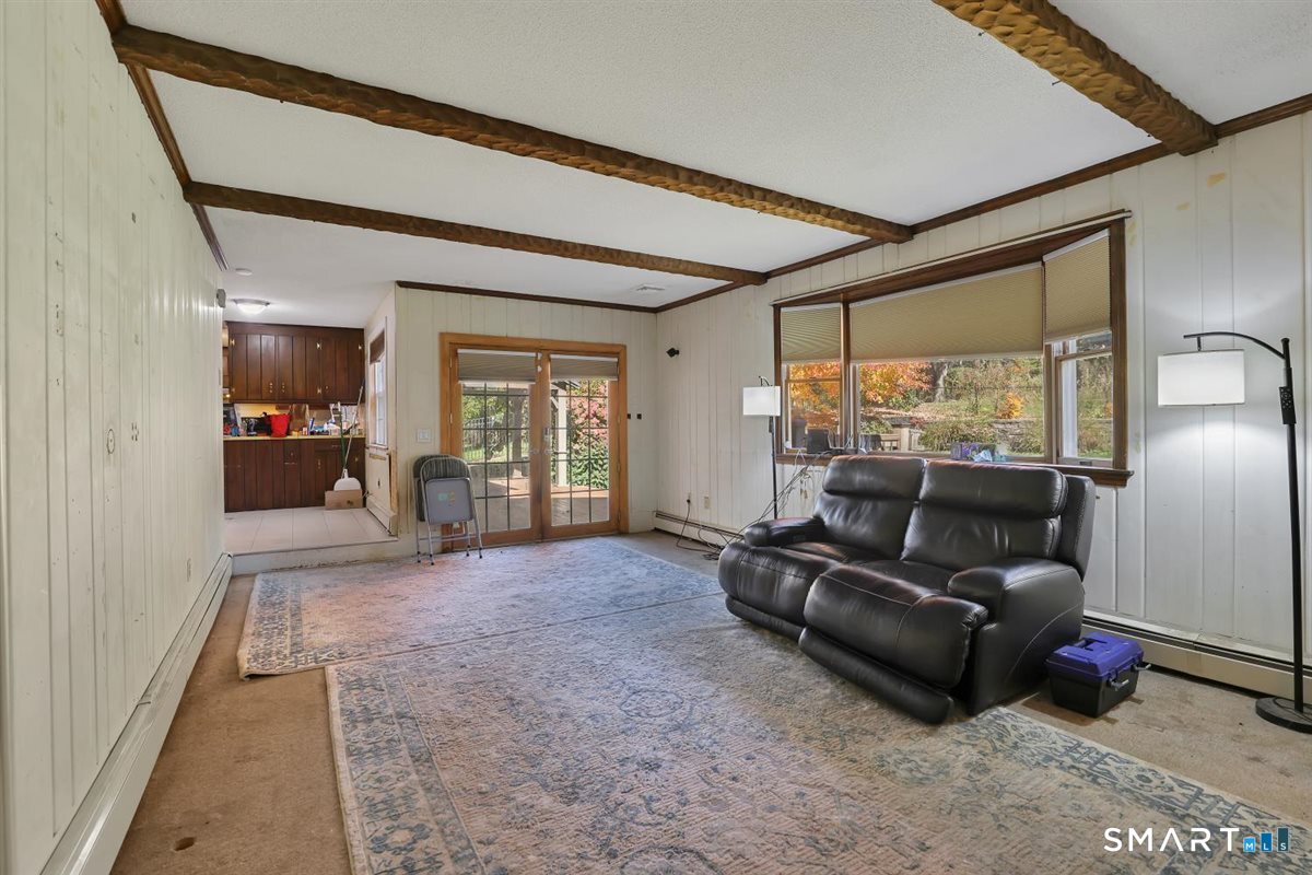 11 Kent Drive Property Photo 10