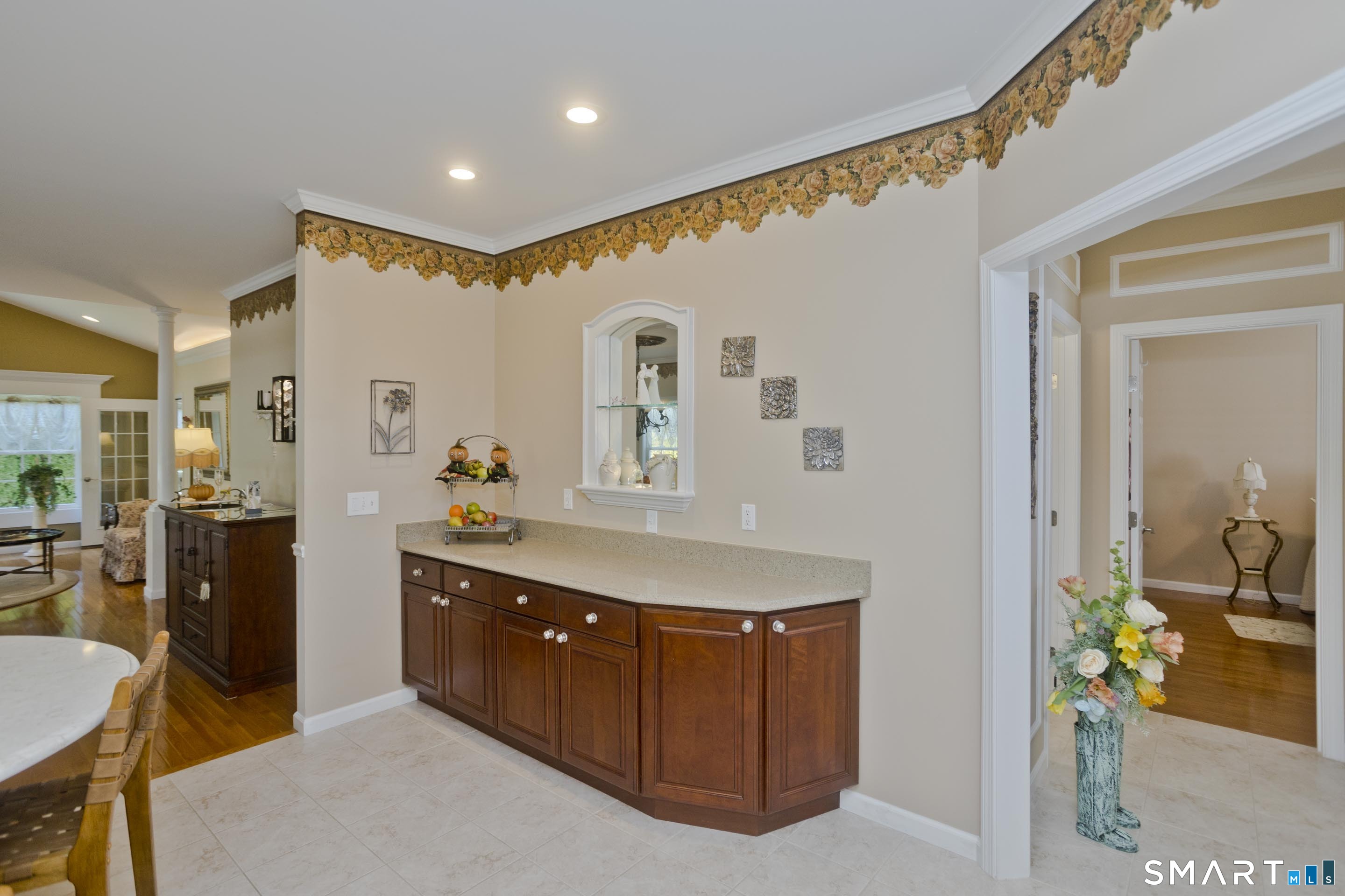 26 Ross 26 Way Property Photo 3
