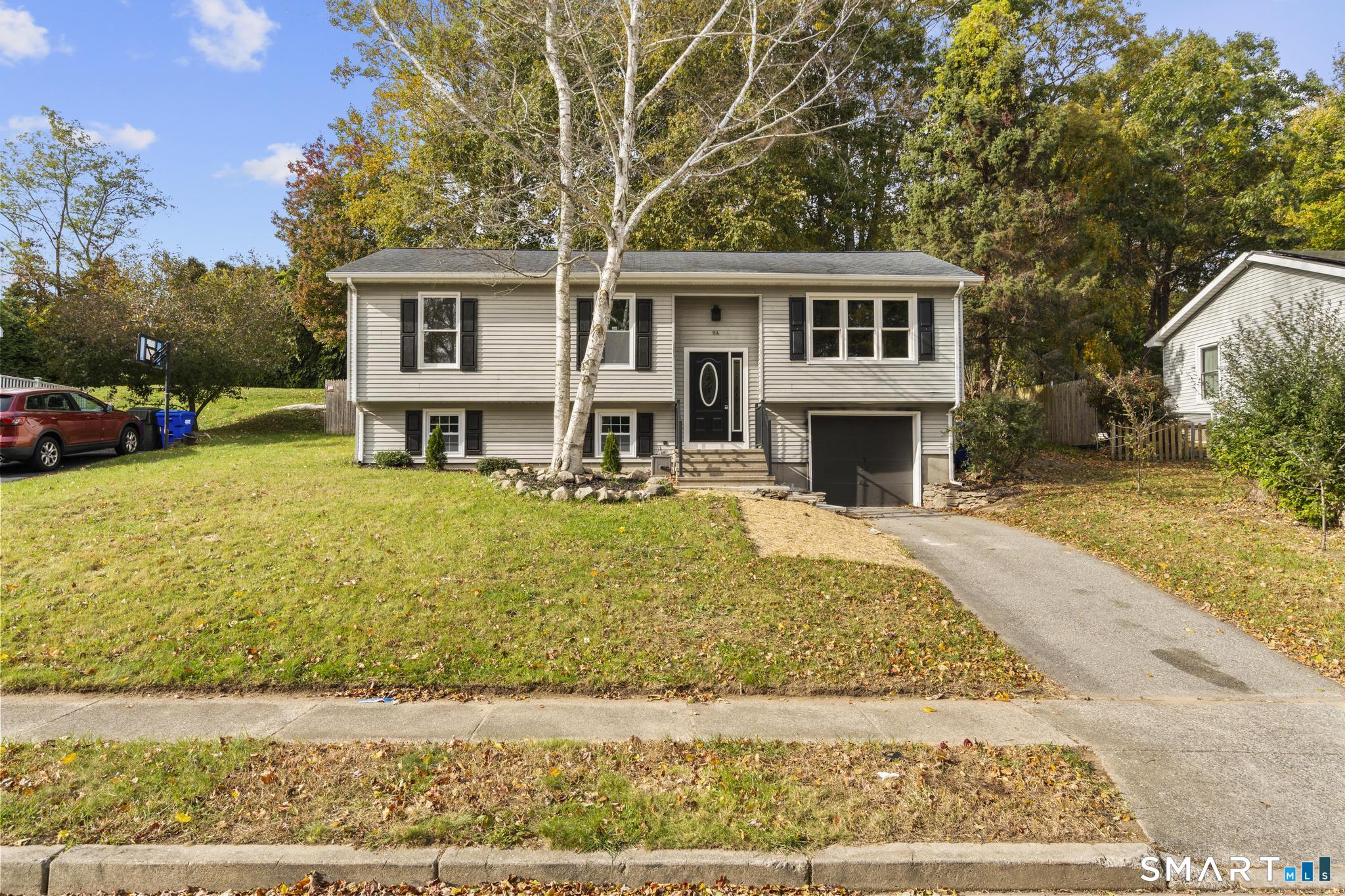 84 Dartmouth Drive Property Photo 1