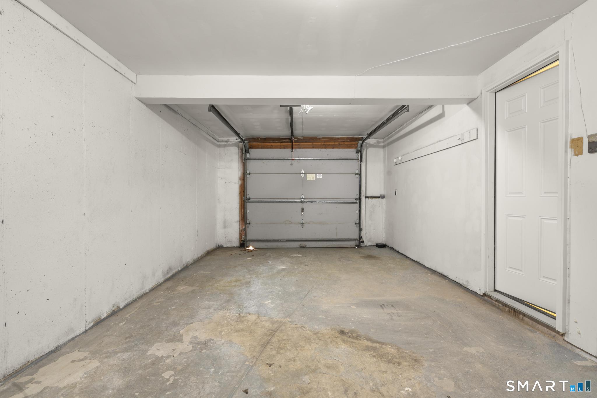 84 Dartmouth Drive Property Photo 38
