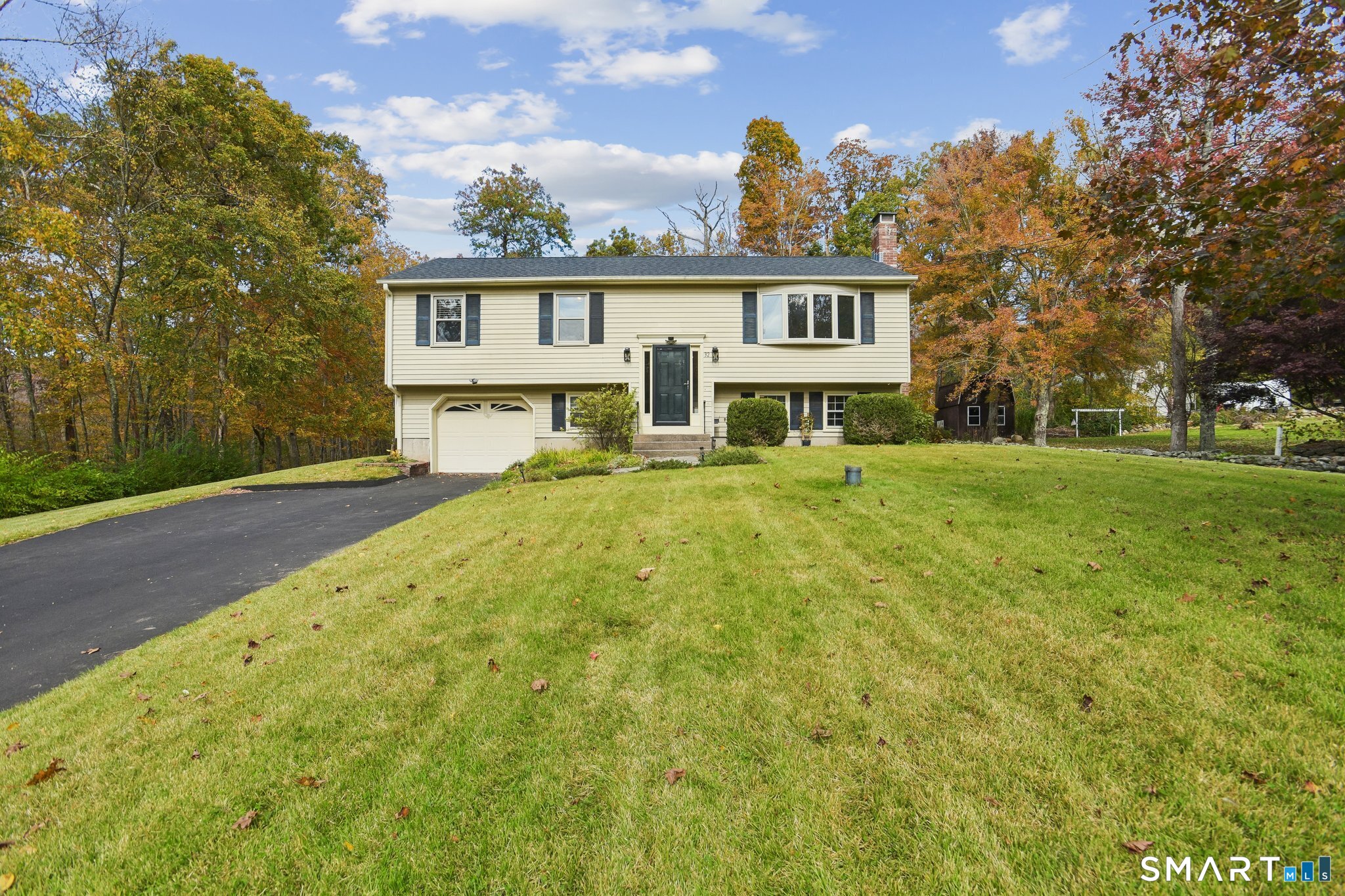 32 Wildwood Lane Property Photo 1