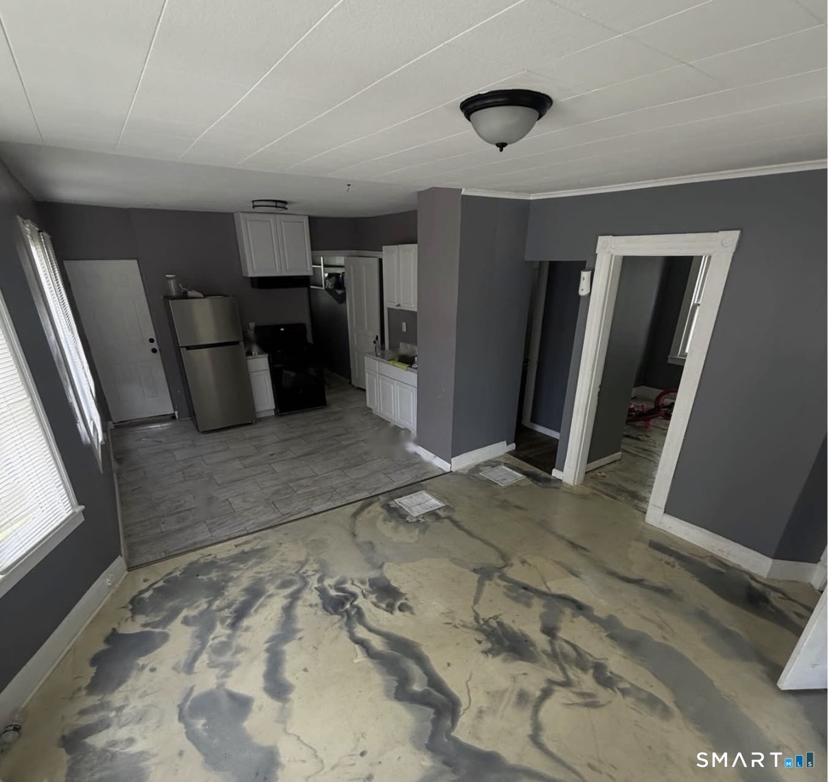 36 Hawkins Street Property Photo 2