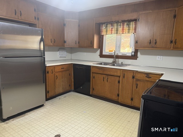 24216510 Property Photo 4