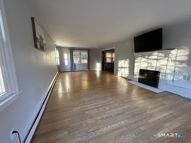 24216510 Property Photo 6
