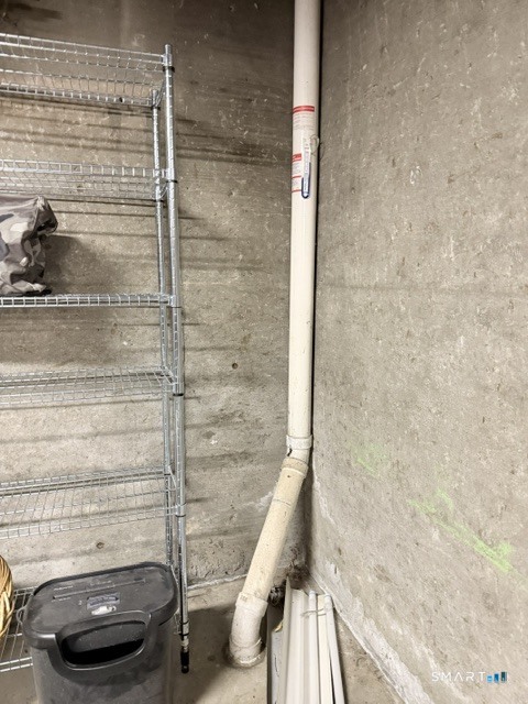 24216510 Property Photo 18