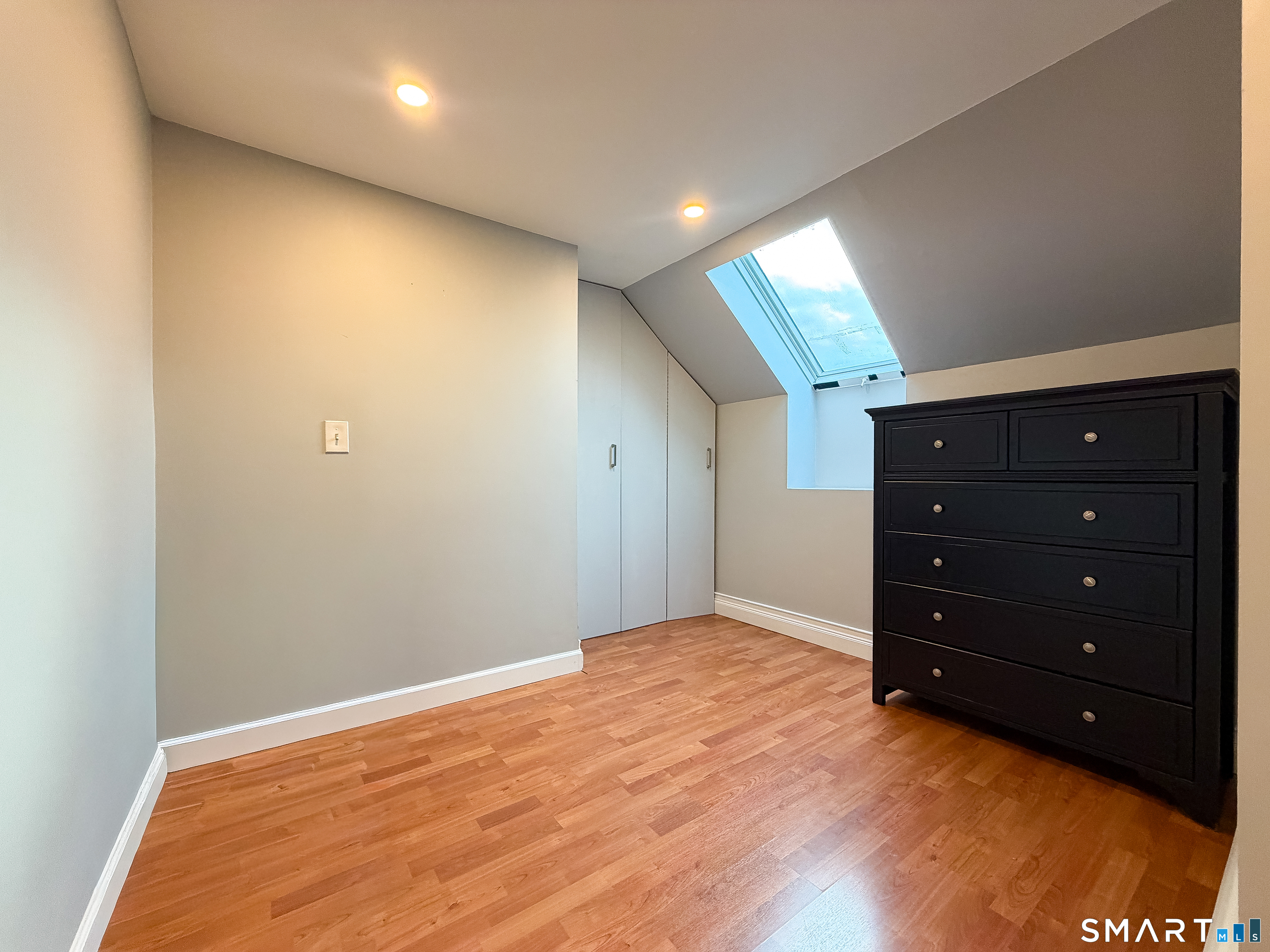 119 Selleck Street Property Photo 5