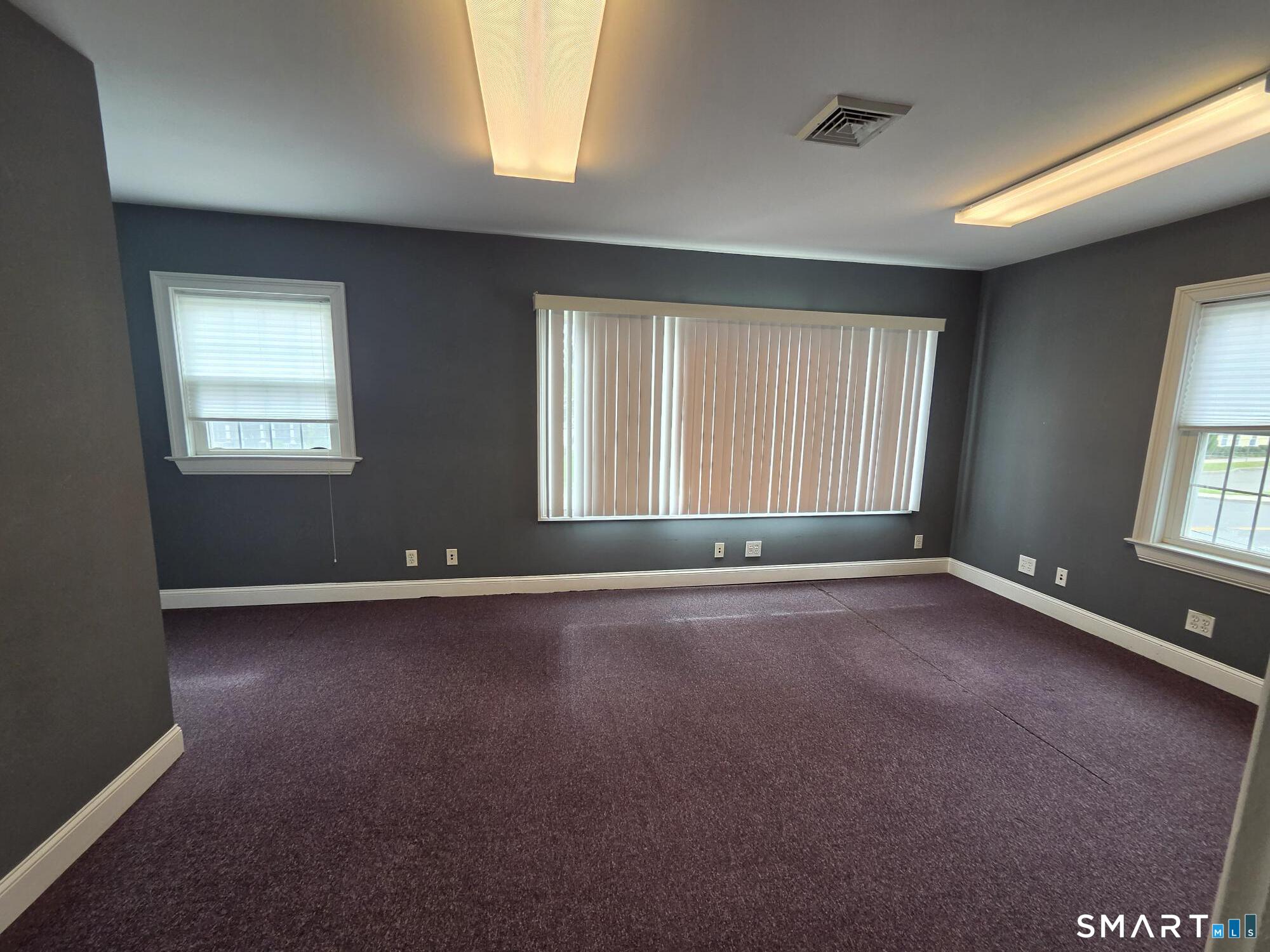 77 West Street Property Photo 10