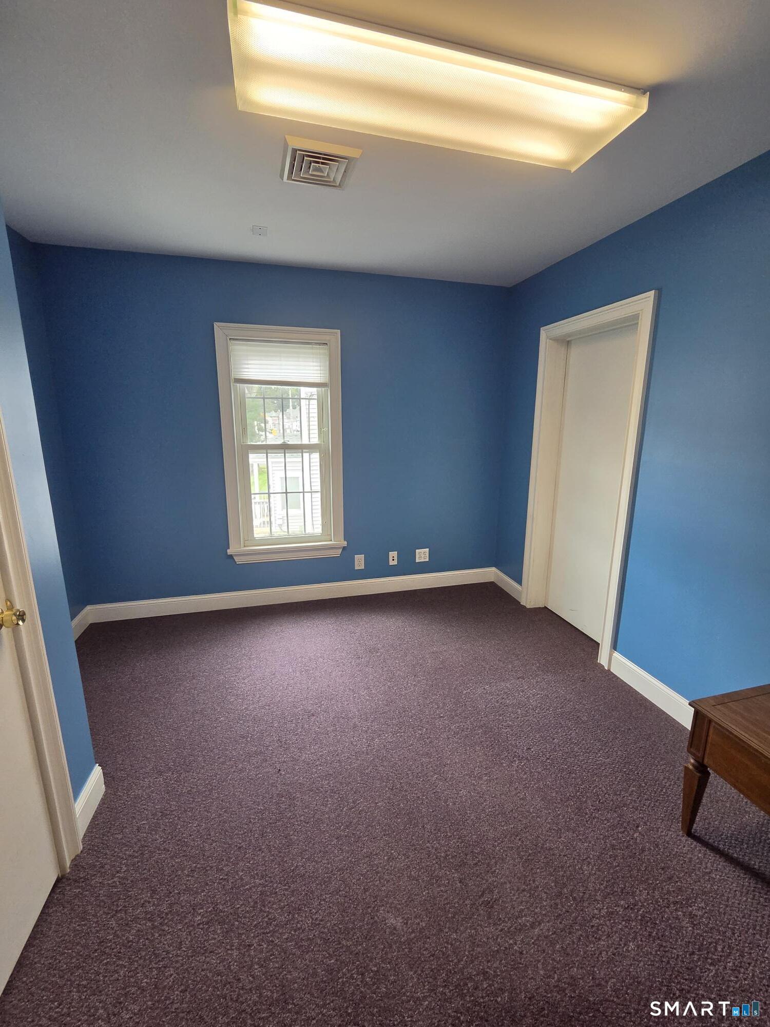 77 West Street Property Photo 11