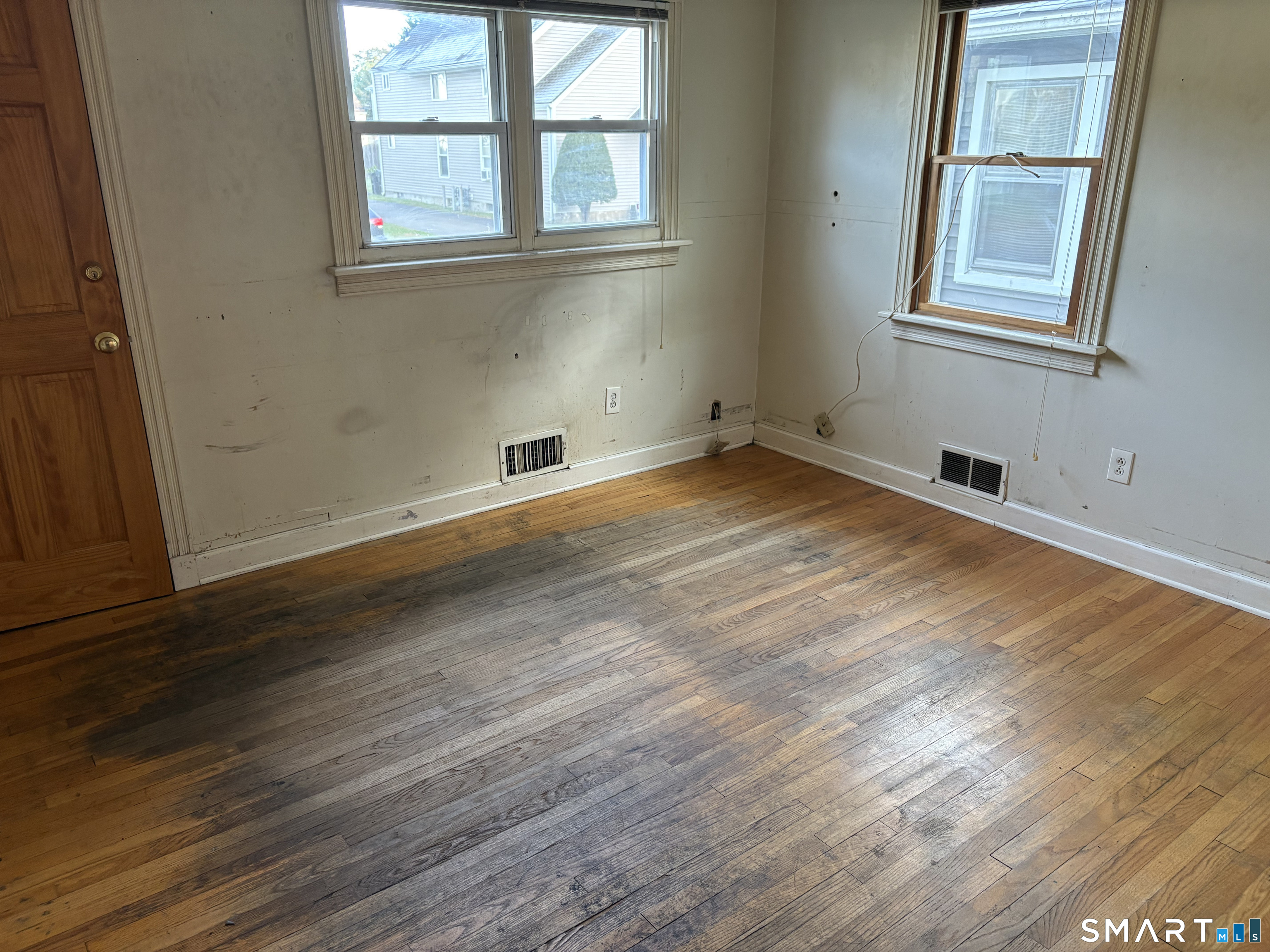 30 Mettler Street Property Photo 15