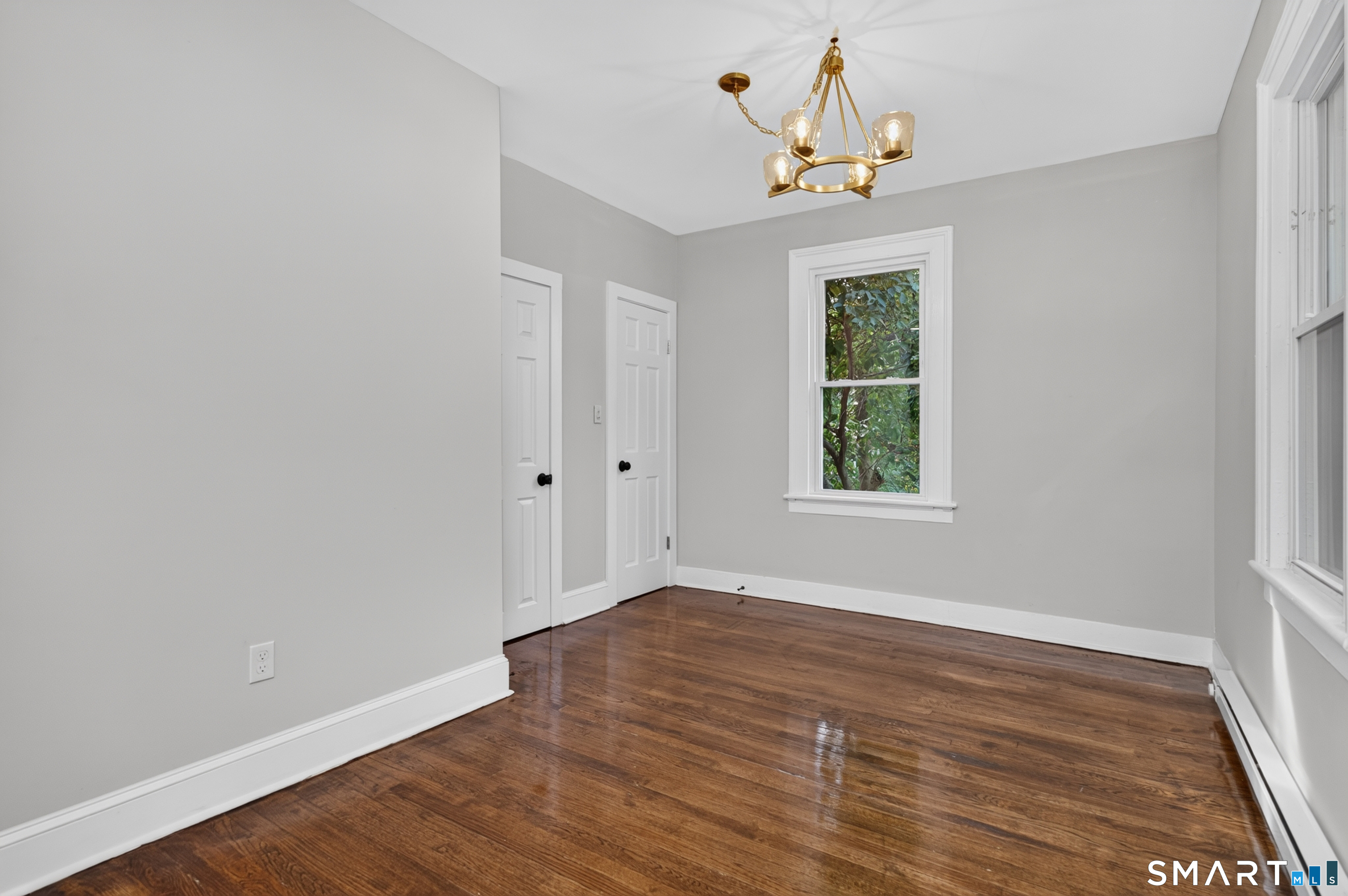 696 High Street Property Photo 15