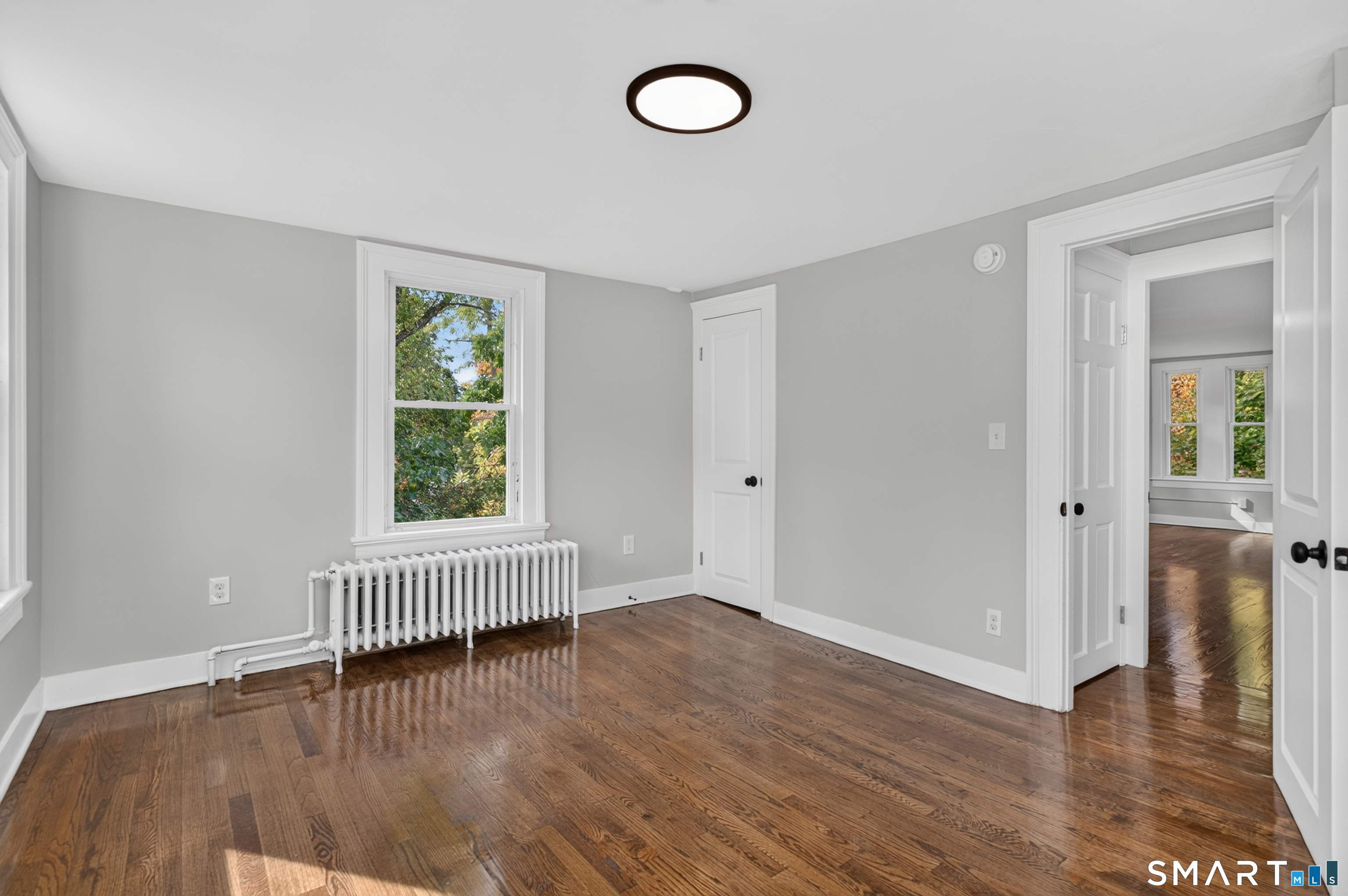 696 High Street Property Photo 34