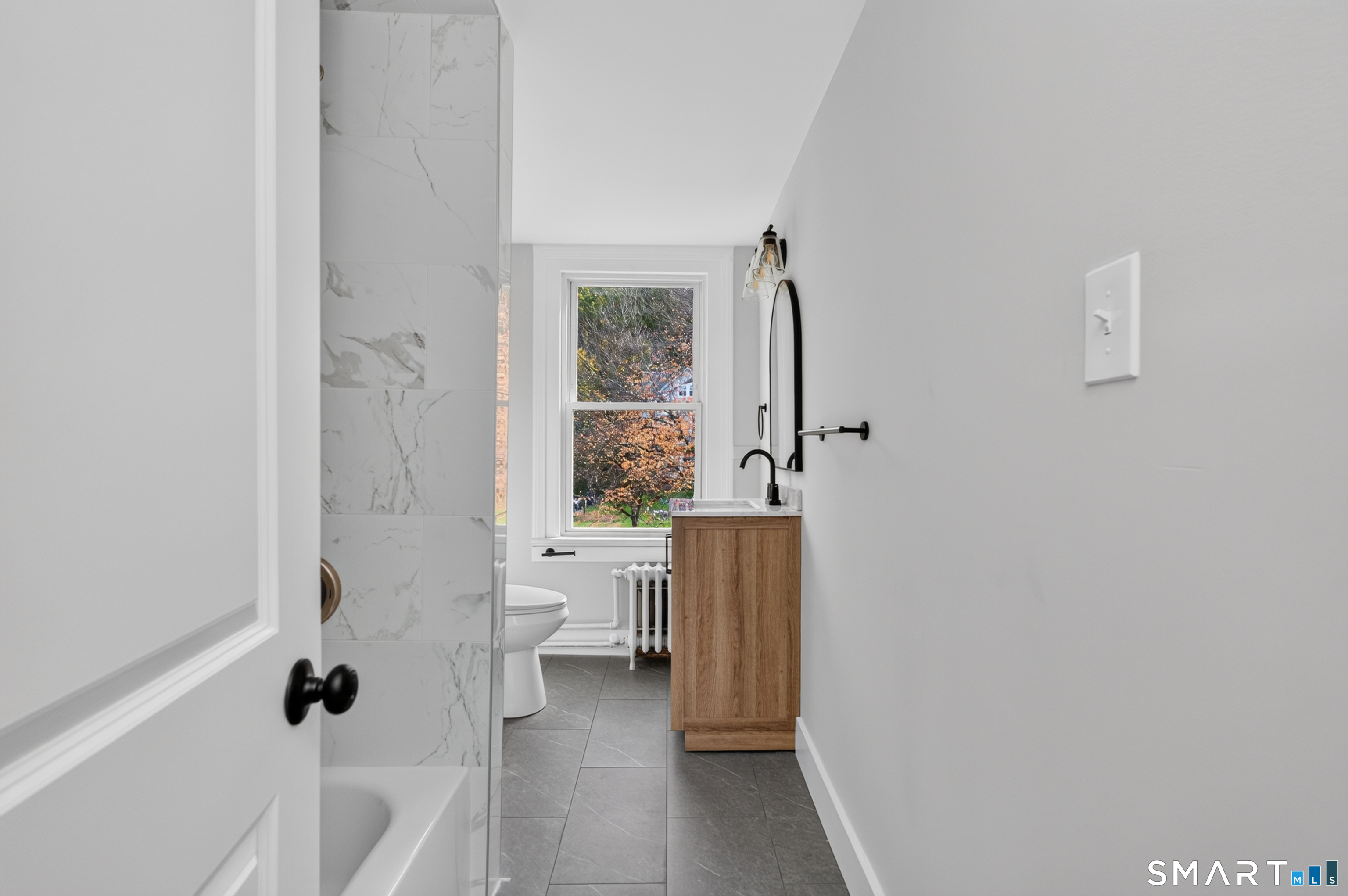 696 High Street Property Photo 37
