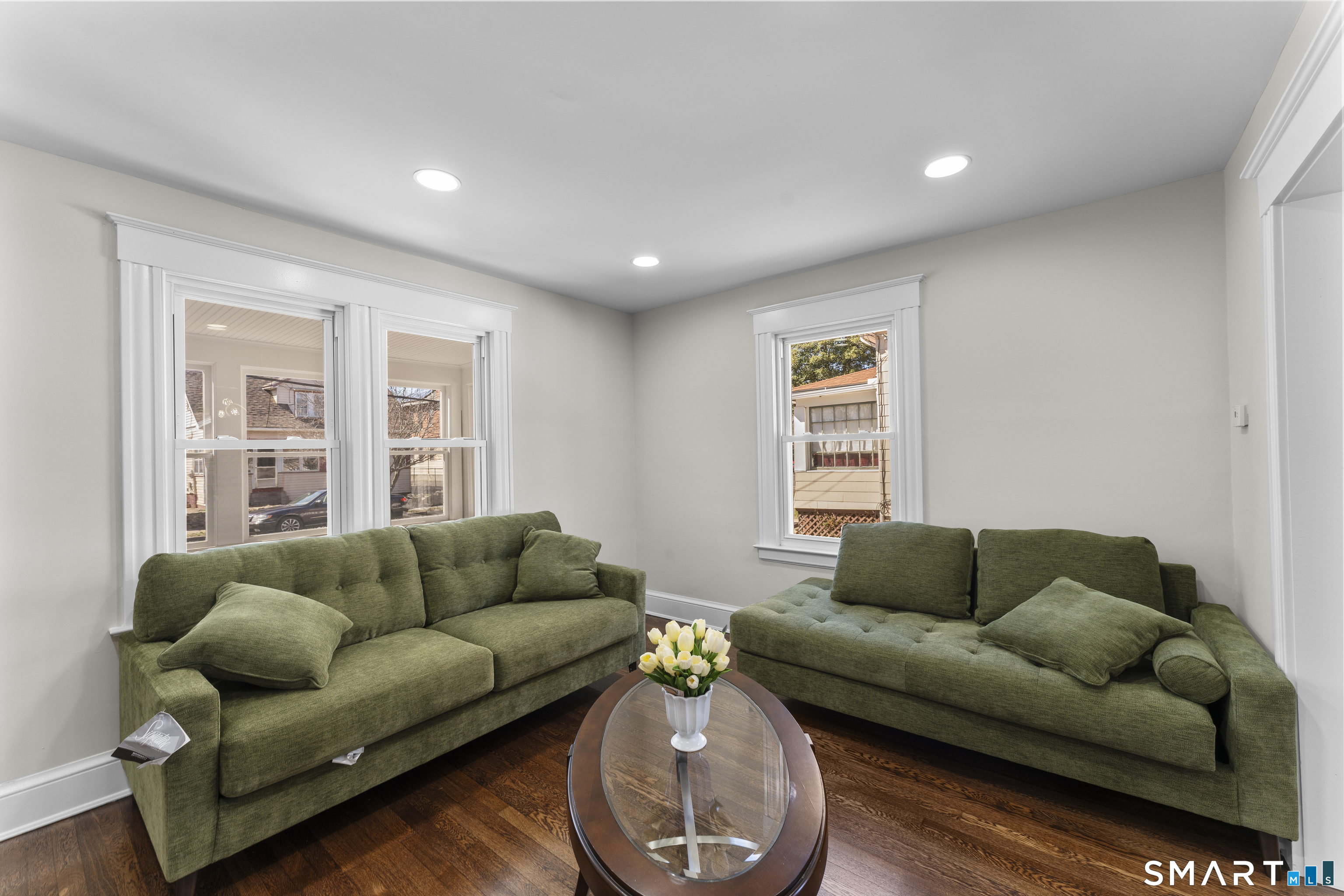 30 Oakwood Street Property Photo 4