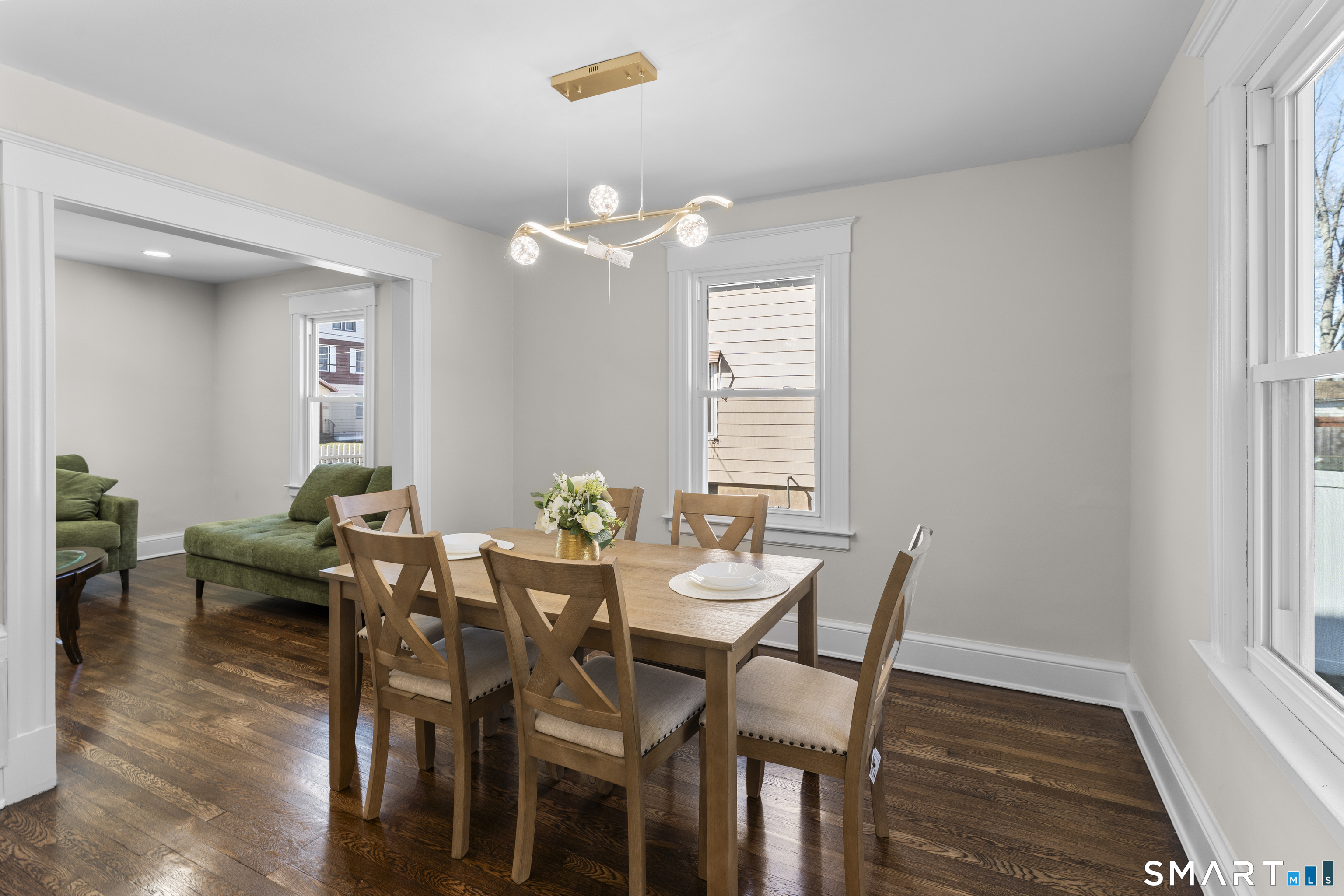 30 Oakwood Street Property Photo 6