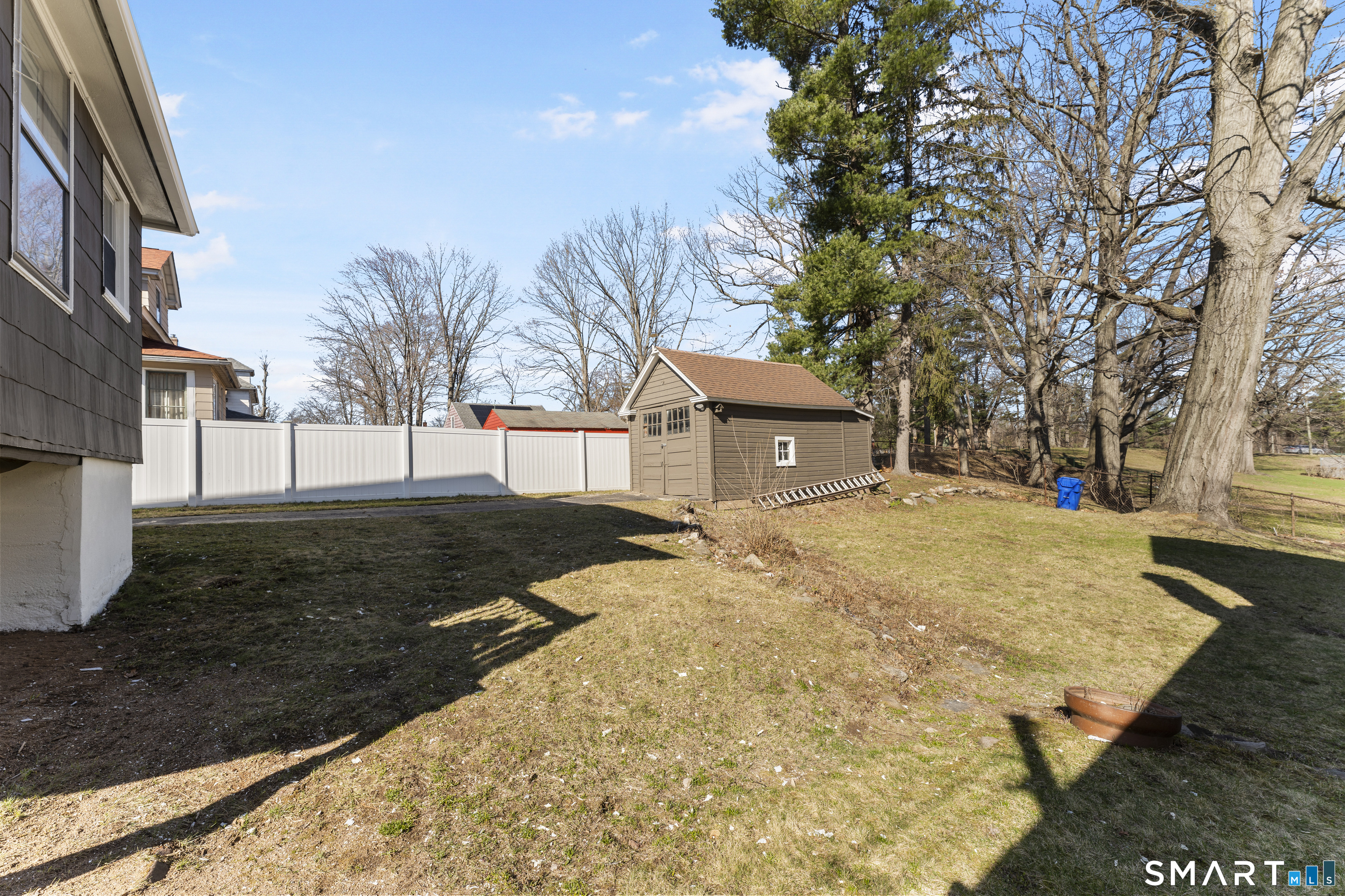 30 Oakwood Street Property Photo 22