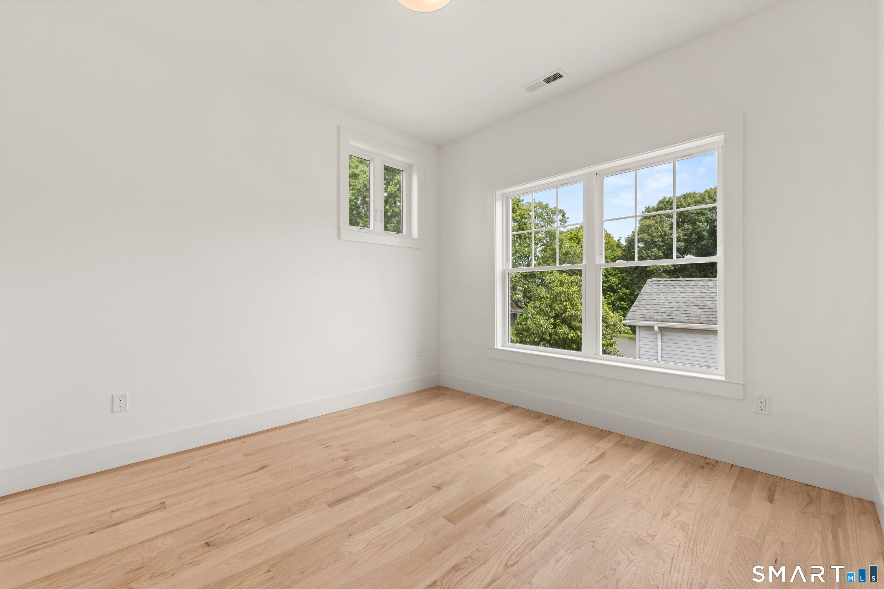53 Sterling Street Property Photo 22