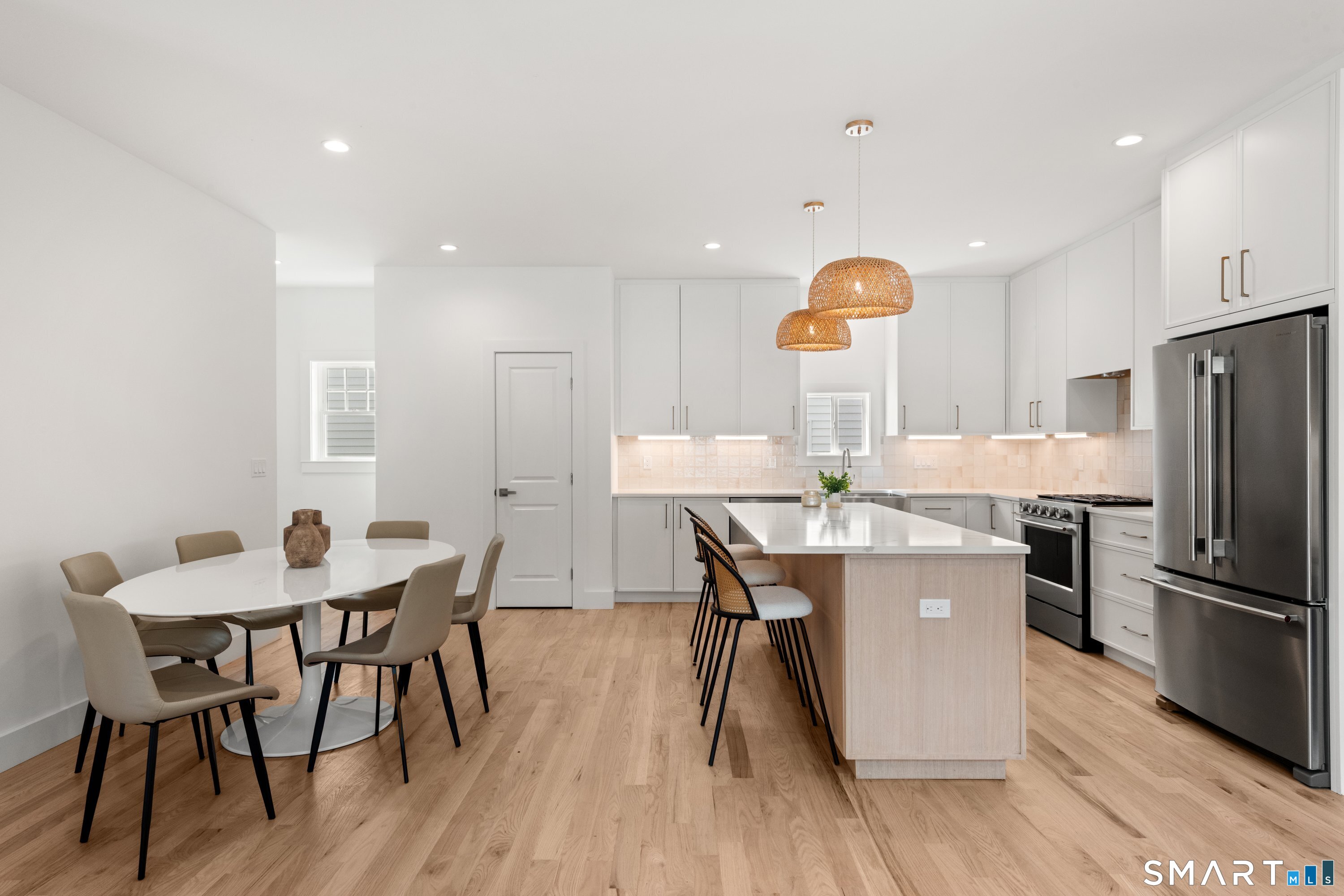 45 Sterling Street Property Photo 4