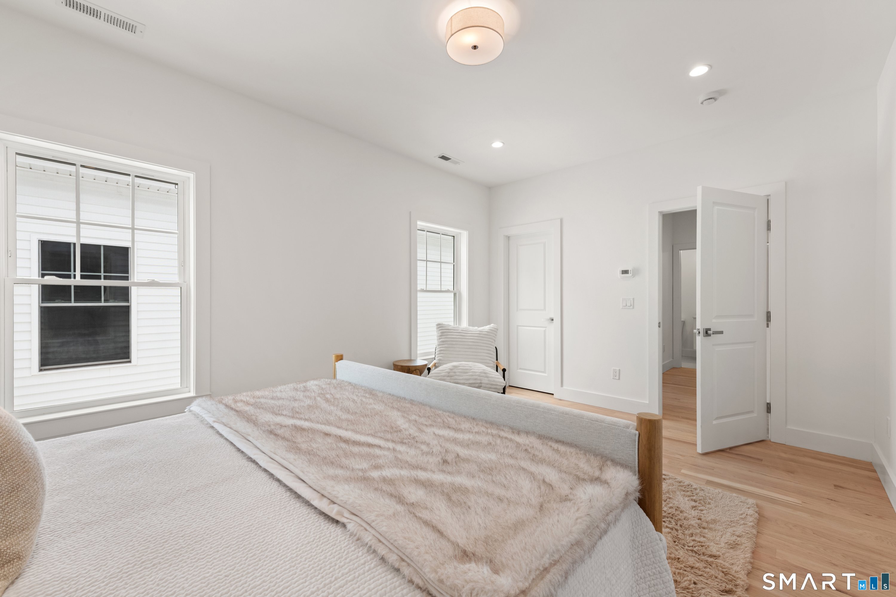 45 Sterling Street Property Photo 17