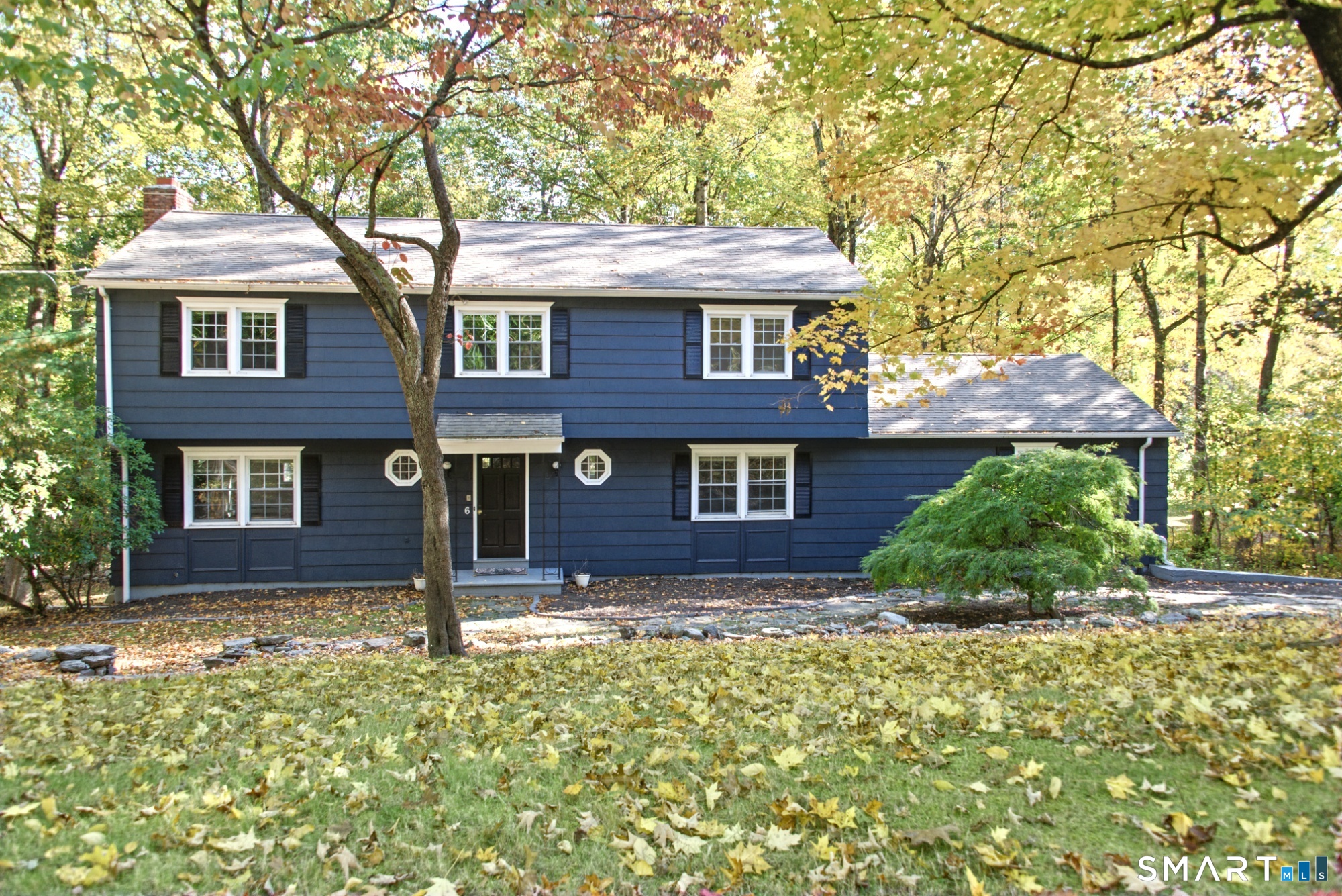 6 Redcoat Lane Property Photo 1