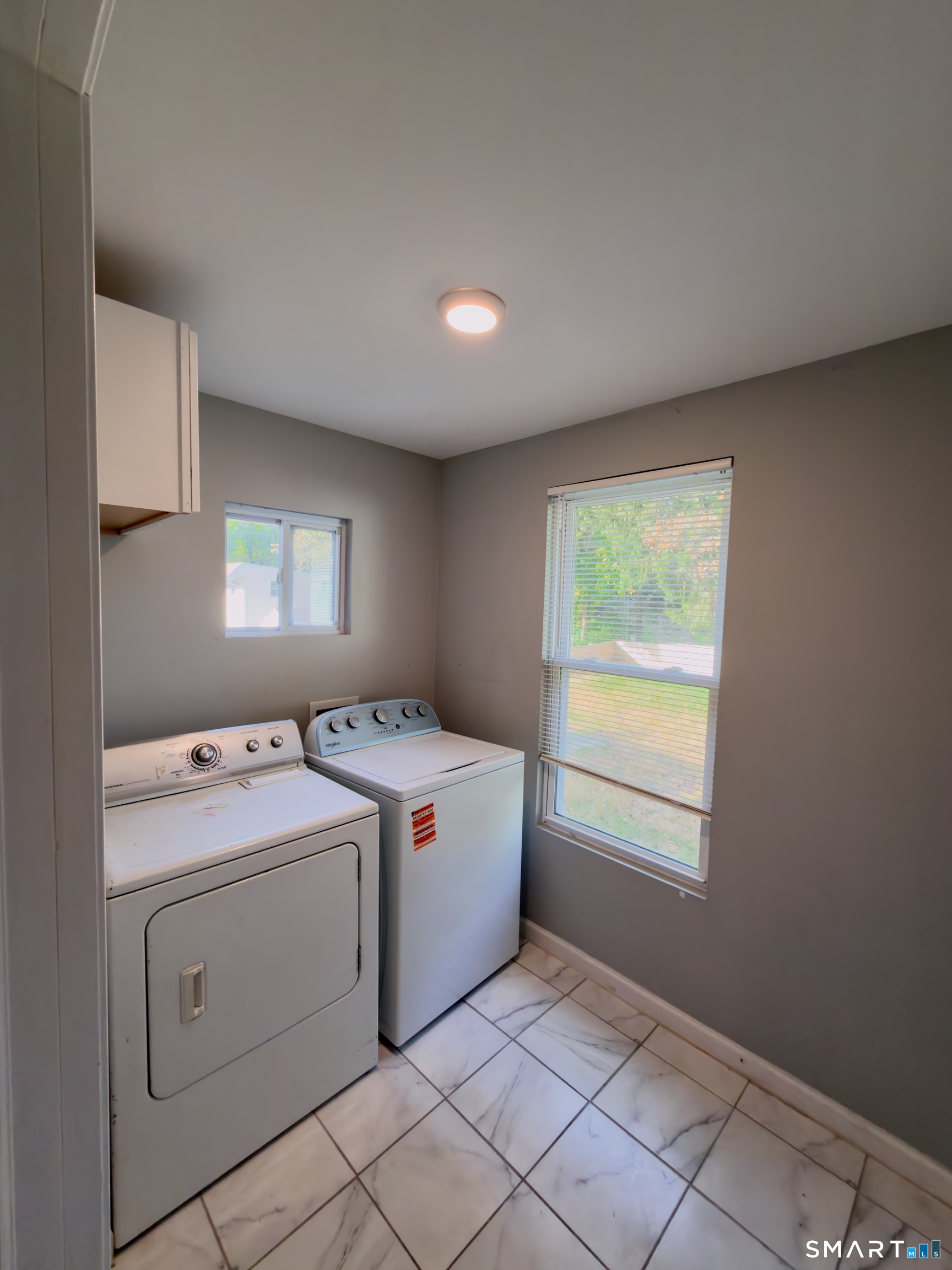 42 Hickory Street Property Photo 5