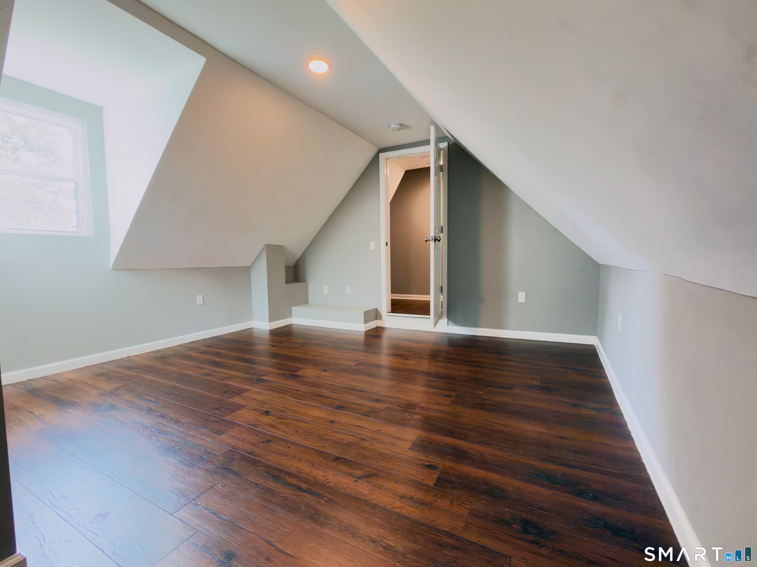 42 Hickory Street Property Photo 12