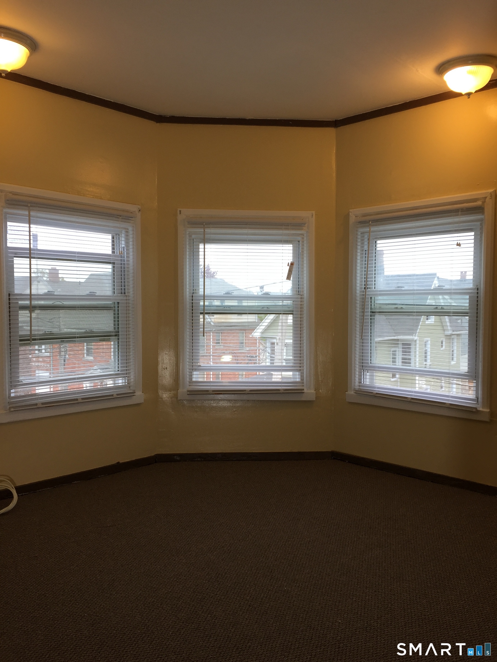 92 Gem Avenue Property Photo 5