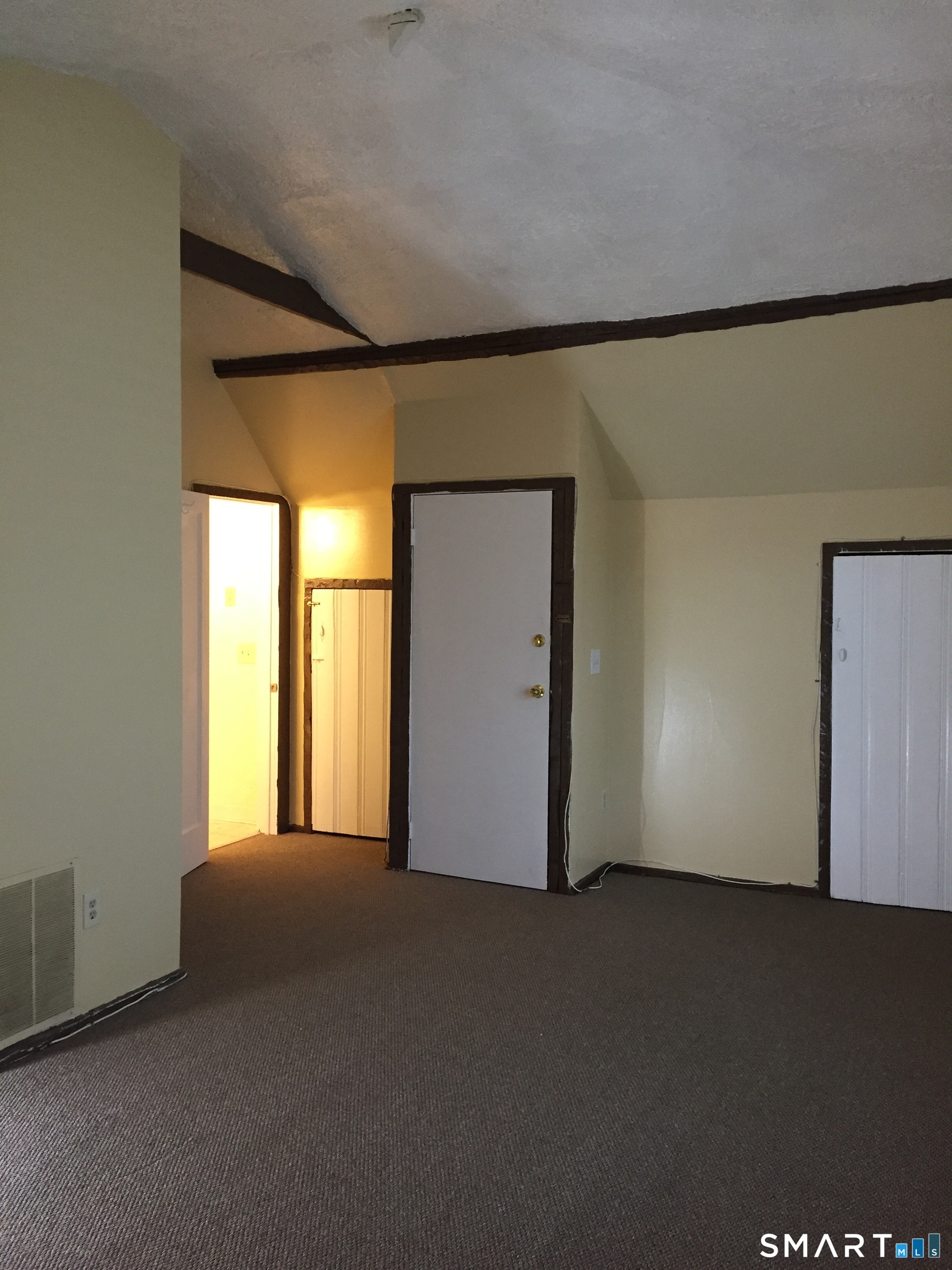 92 Gem Avenue Property Photo 8