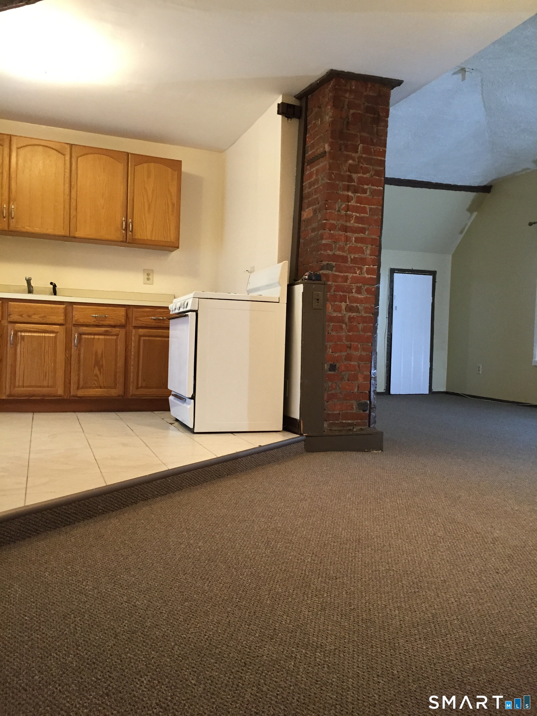 92 Gem Avenue Property Photo 9