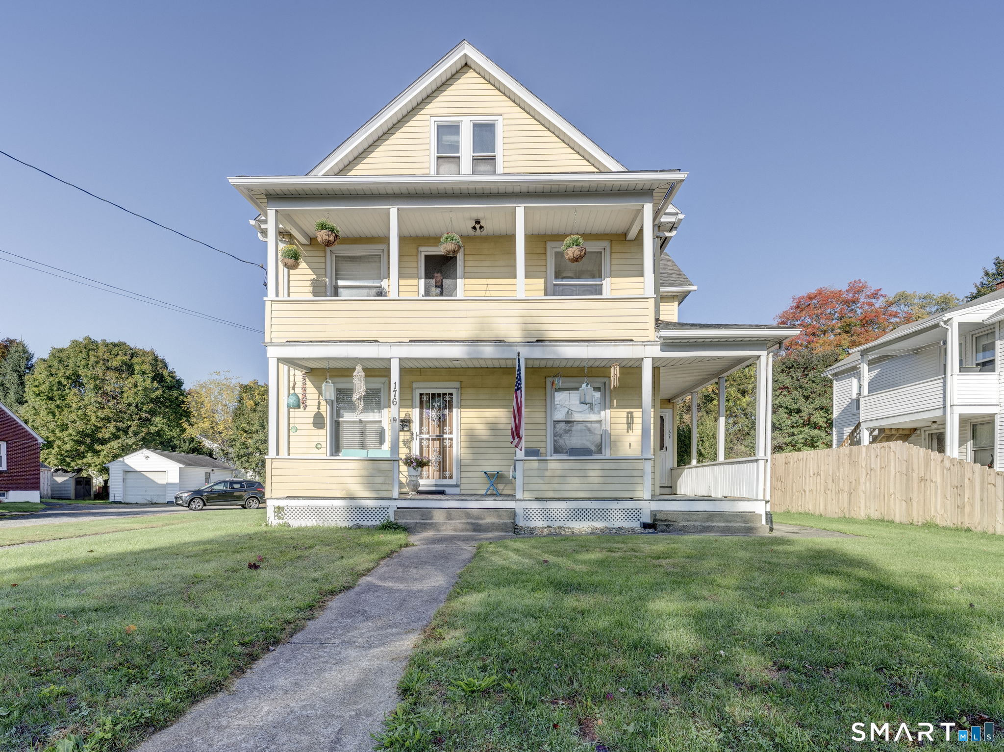 176 New Litchfield Street Property Photo 1
