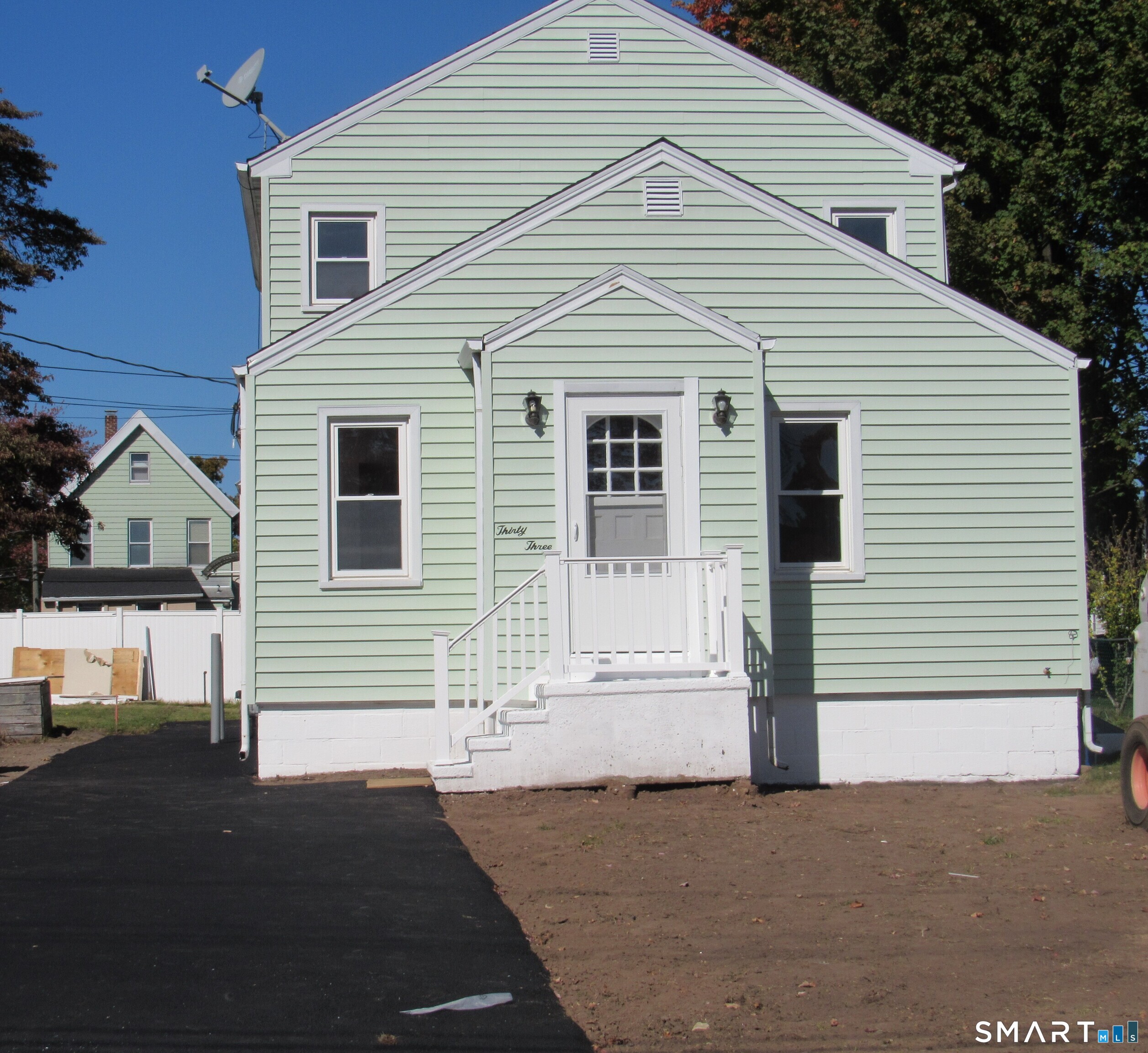 33 Hillcrest Avenue Property Photo 1