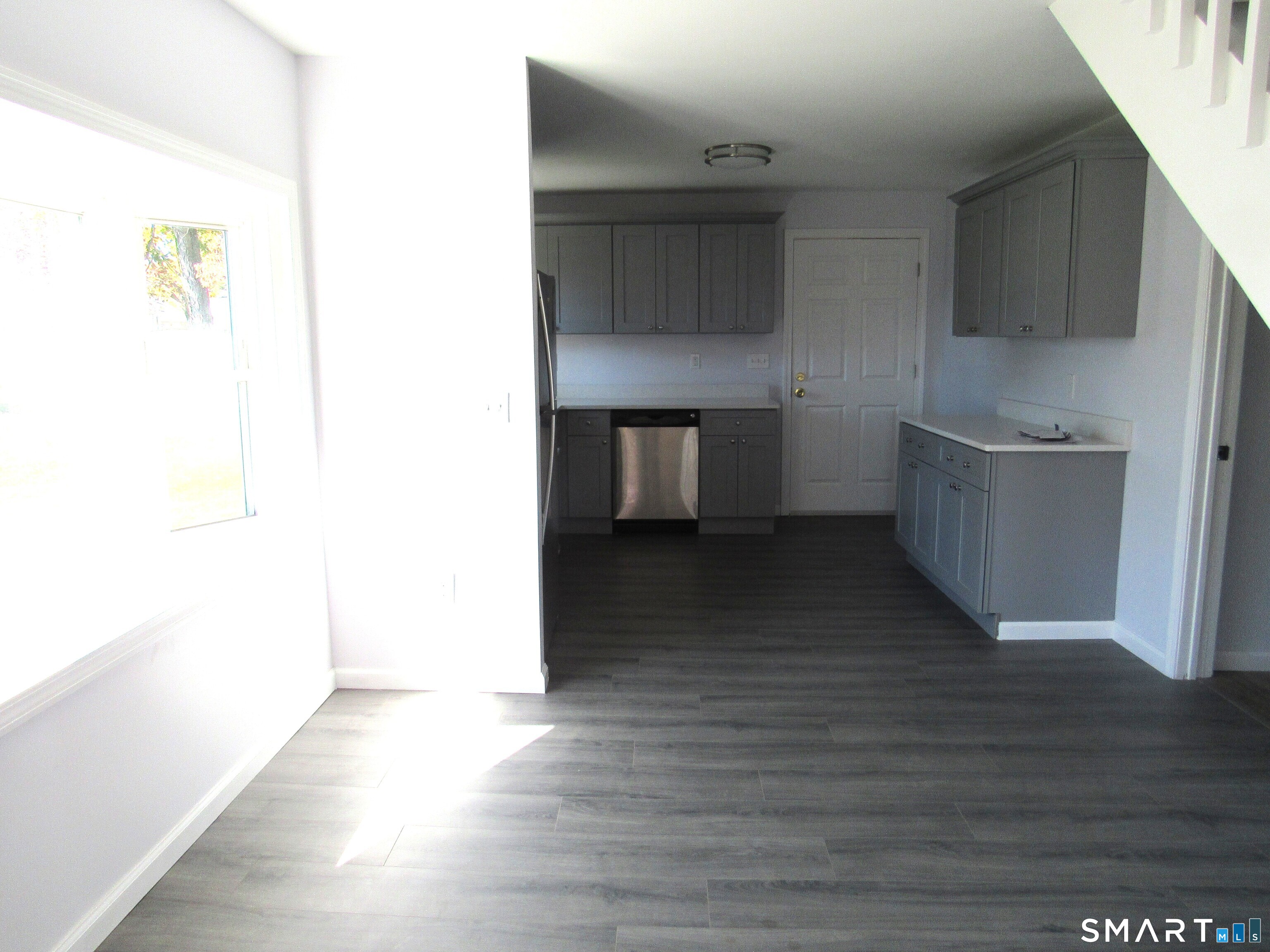33 Hillcrest Avenue Property Photo 6