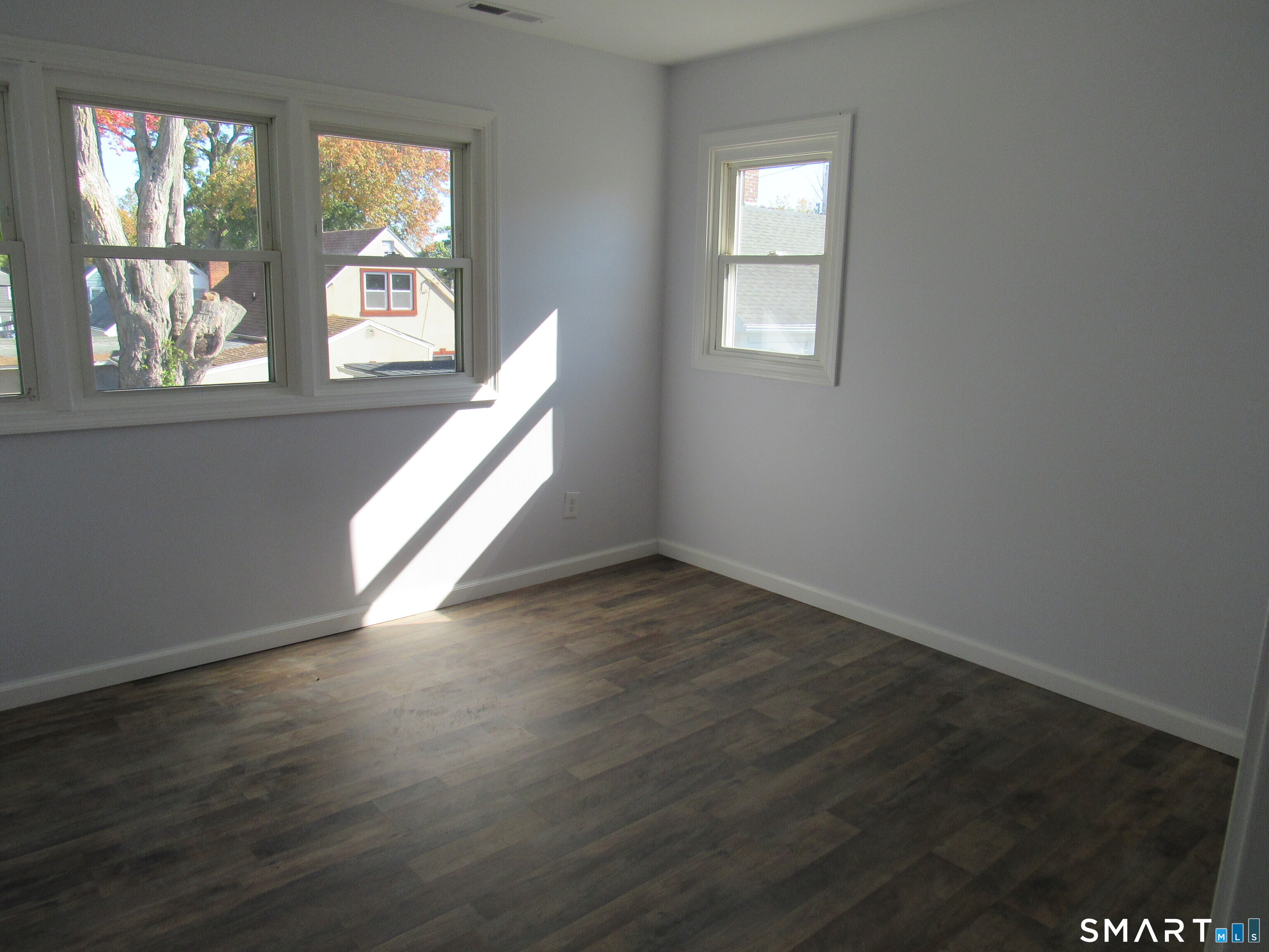 33 Hillcrest Avenue Property Photo 13