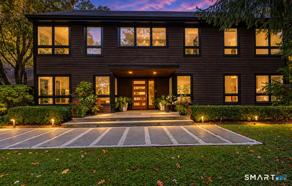 17 Greenbrier Road Property Photo 1