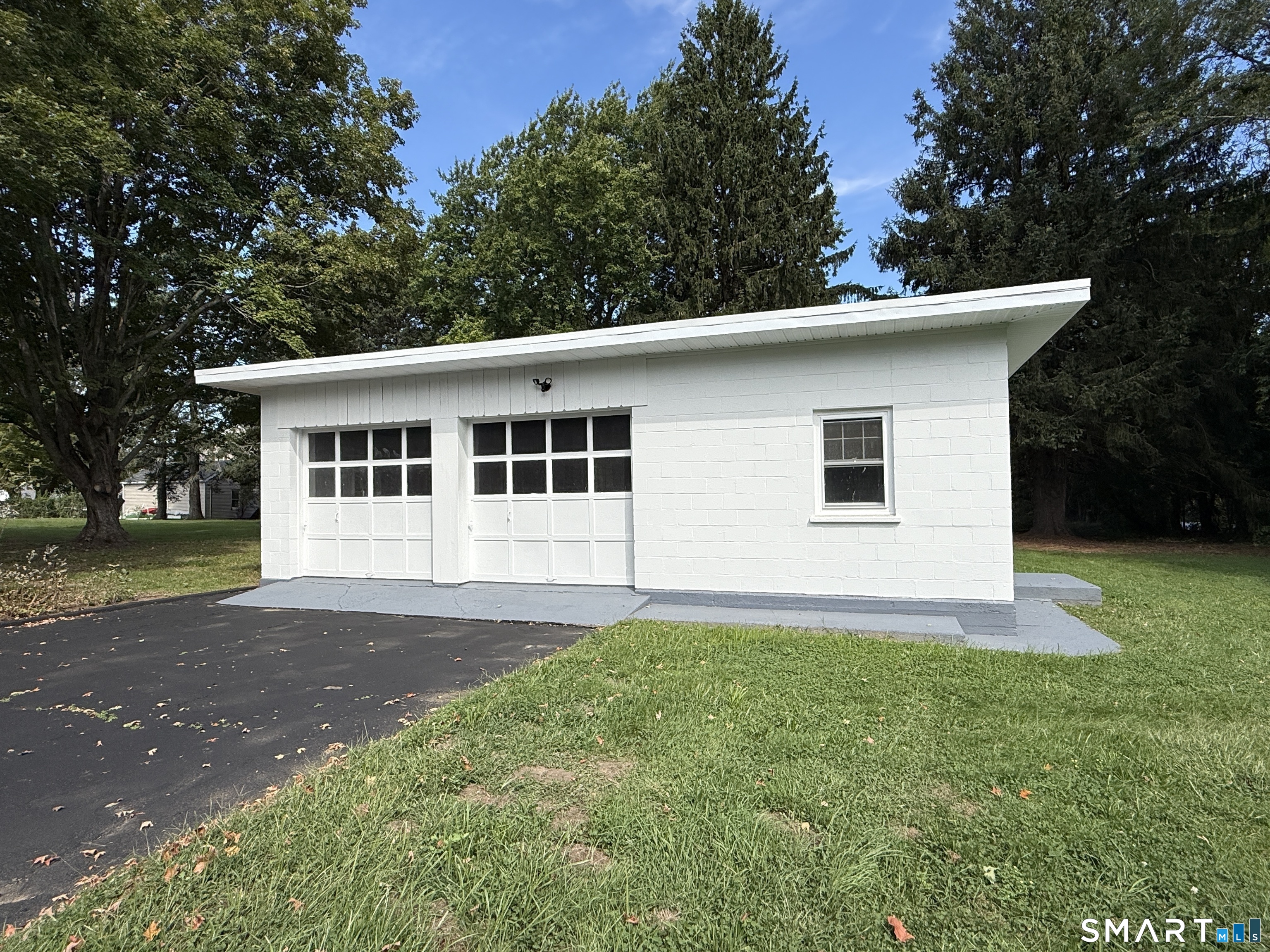 86 Pegasus Drive Property Photo 3