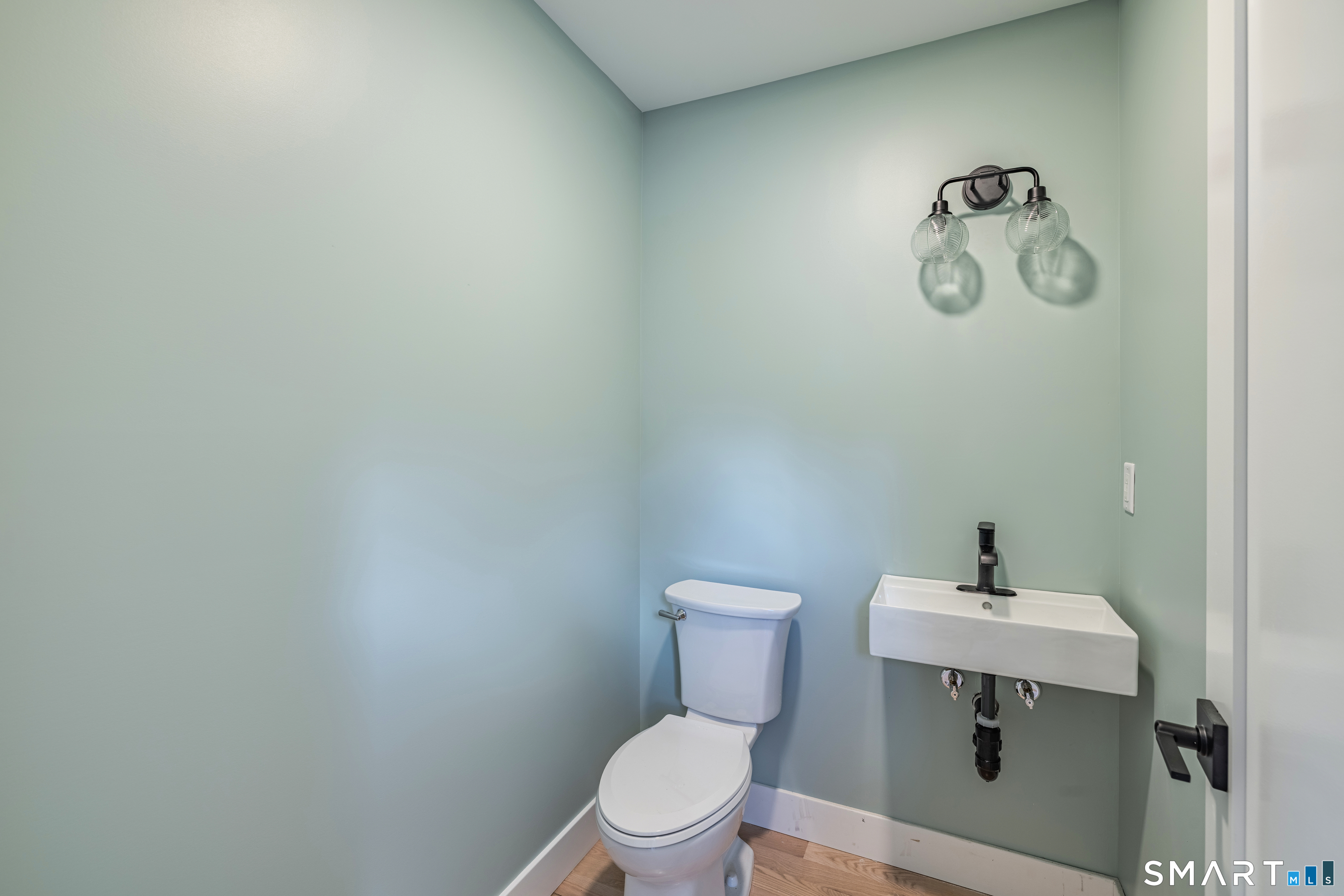 5 Elm Street Property Photo 15