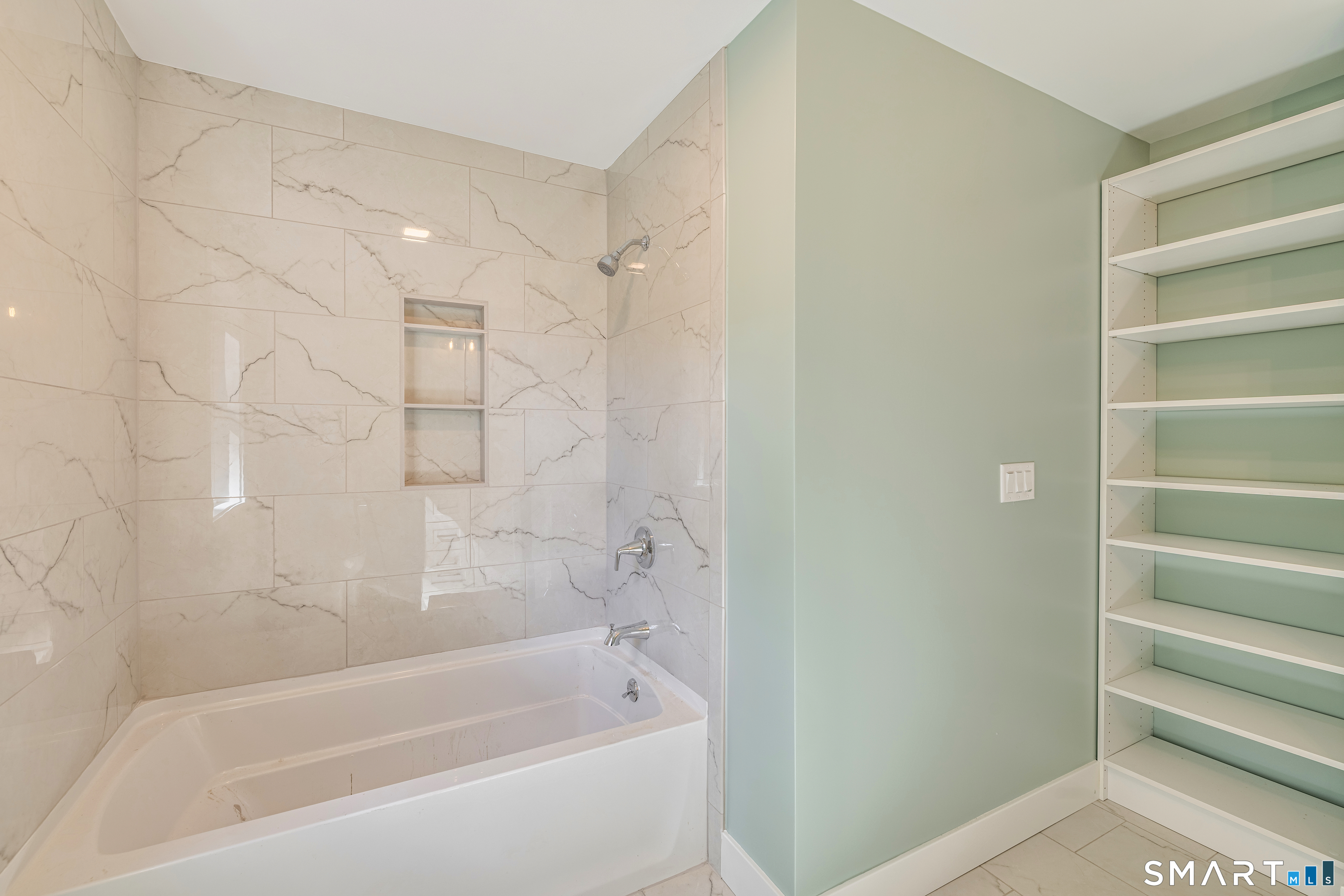 5 Elm Street Property Photo 21