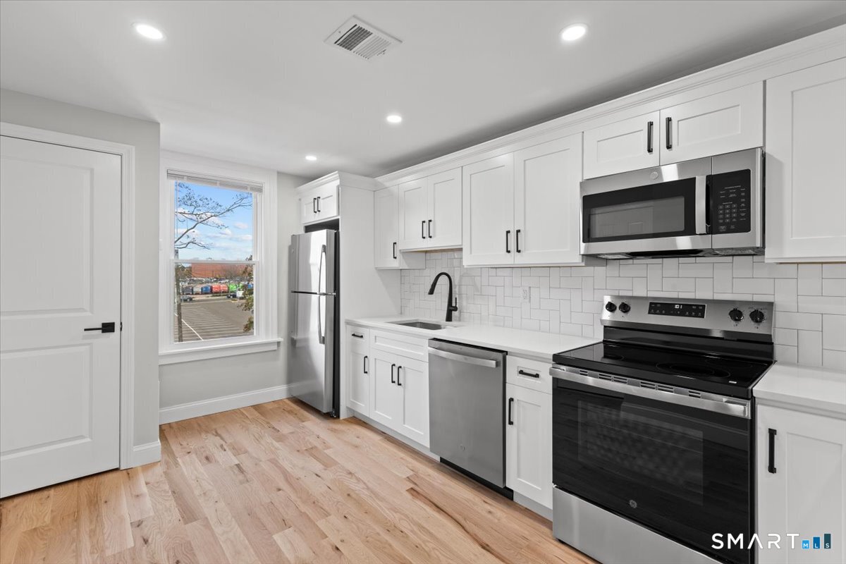 35 Tilton 3 Street Property Photo