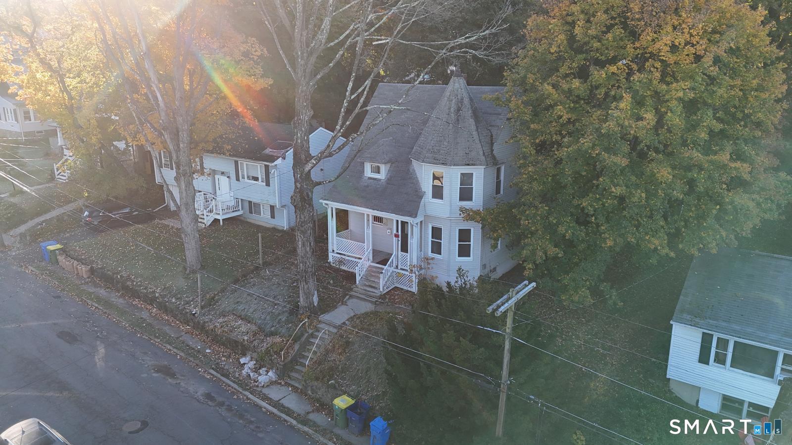 35 Edgehill Avenue Property Photo 3