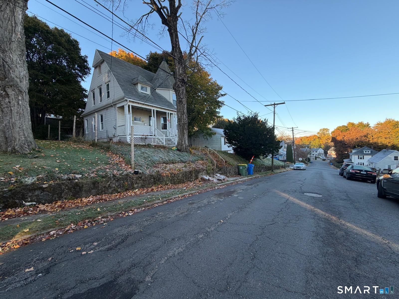 35 Edgehill Avenue Property Photo 4