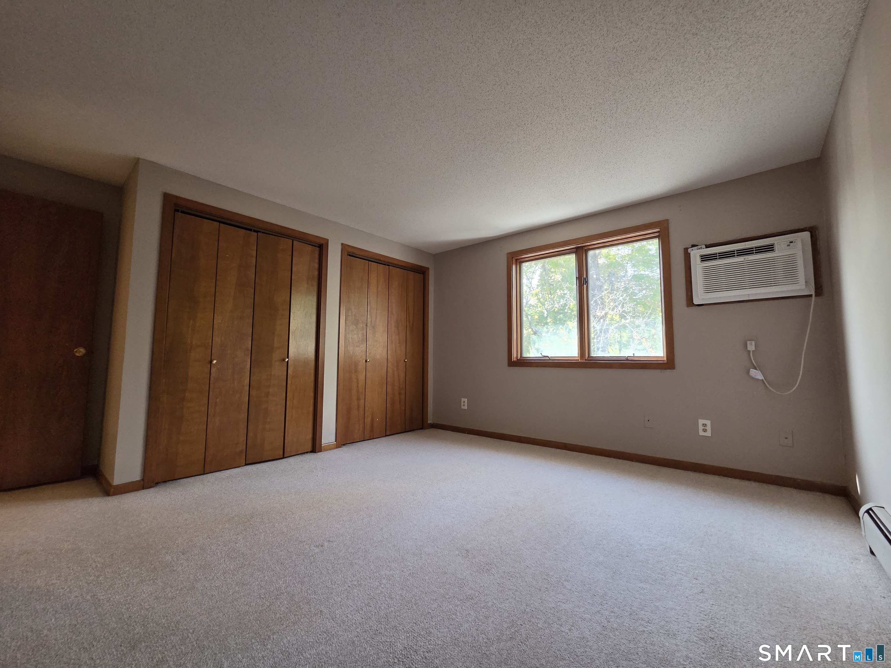 1730 Farmington Avenue Property Photo 16